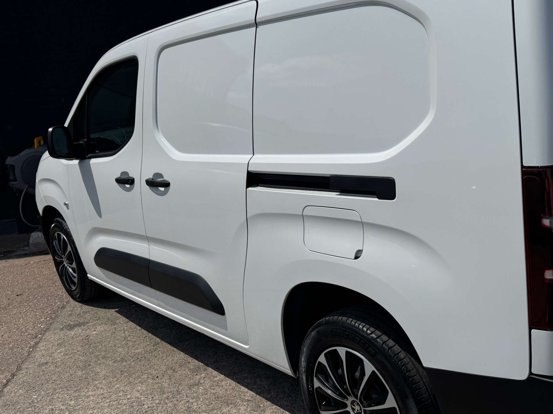 PEUGEOT PARTNER 1.5 Partner Professional Premium Blue HDi #11