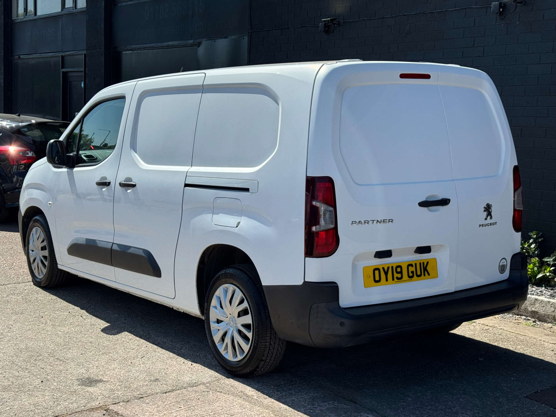 PEUGEOT PARTNER 1.6 Blue HDi 950 Professional Long Crew Van Double Cab 6dr Diesel Manual LWB Euro 6 (100 bhp) #5