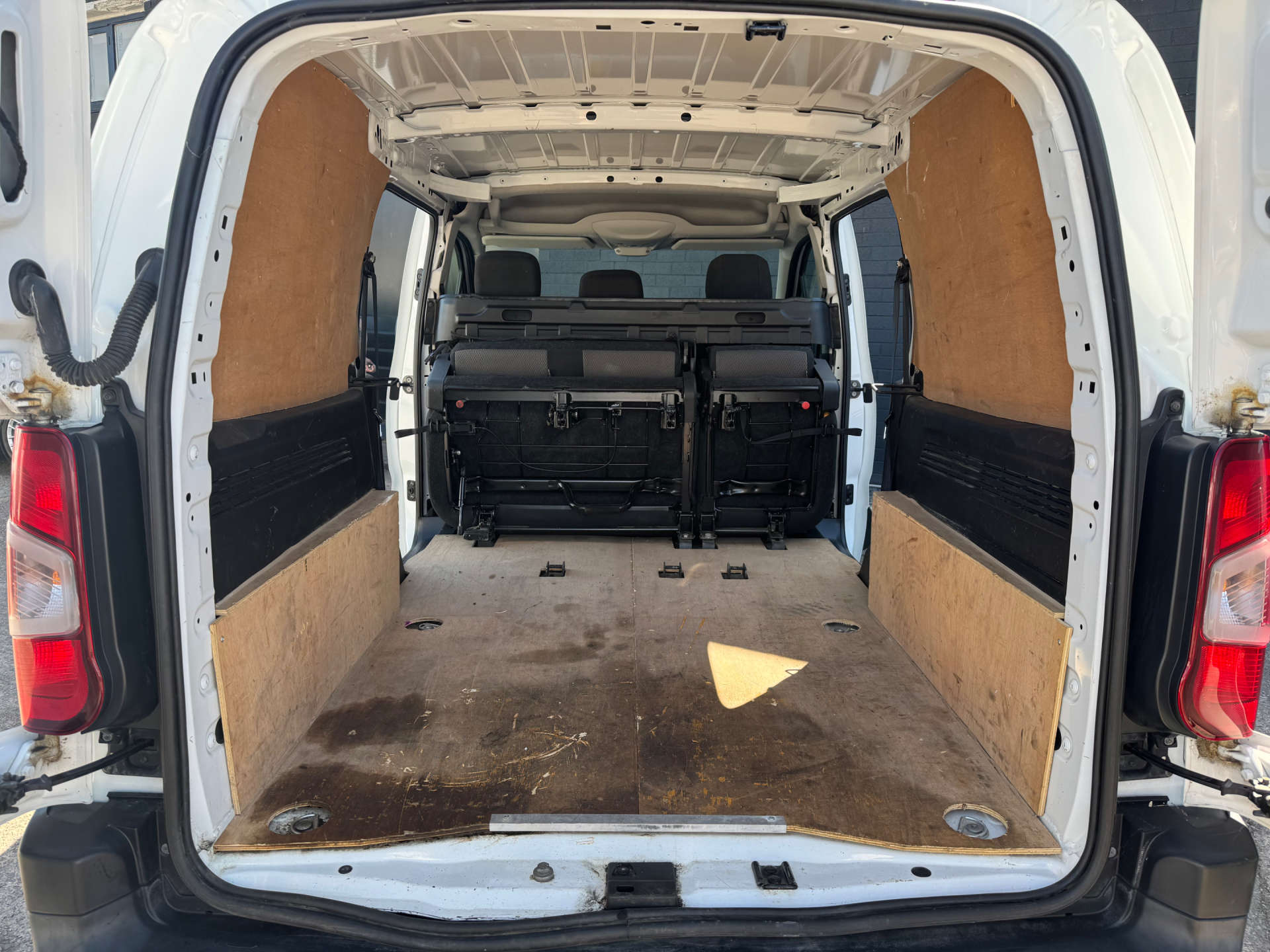 PEUGEOT PARTNER 1.6 Blue HDi 950 Professional Long Crew Van Double Cab 6dr Diesel Manual LWB Euro 6 (100 bhp) #17
