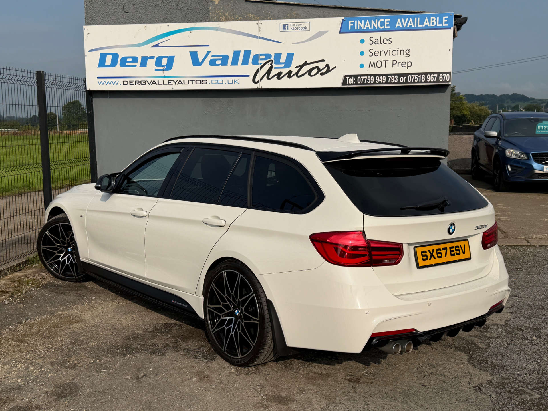 2018 BMW 3 SERIES 2.0 320d M Sport Auto 5dr - vehicle photo 4 for sale on PureCar