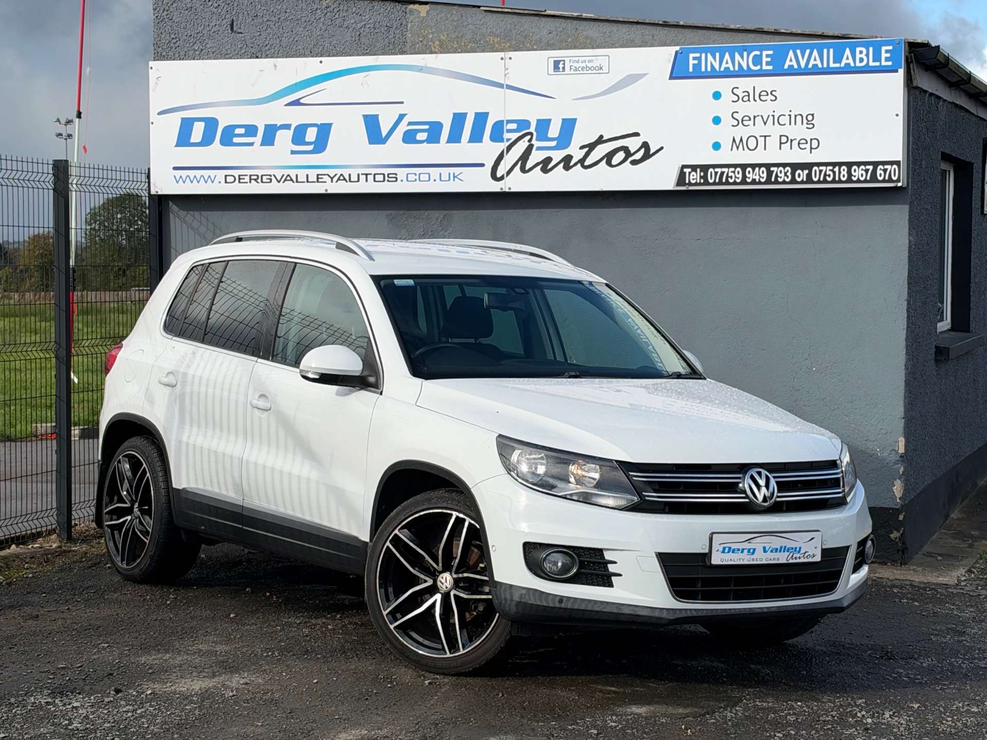 VOLKSWAGEN TIGUAN 2015