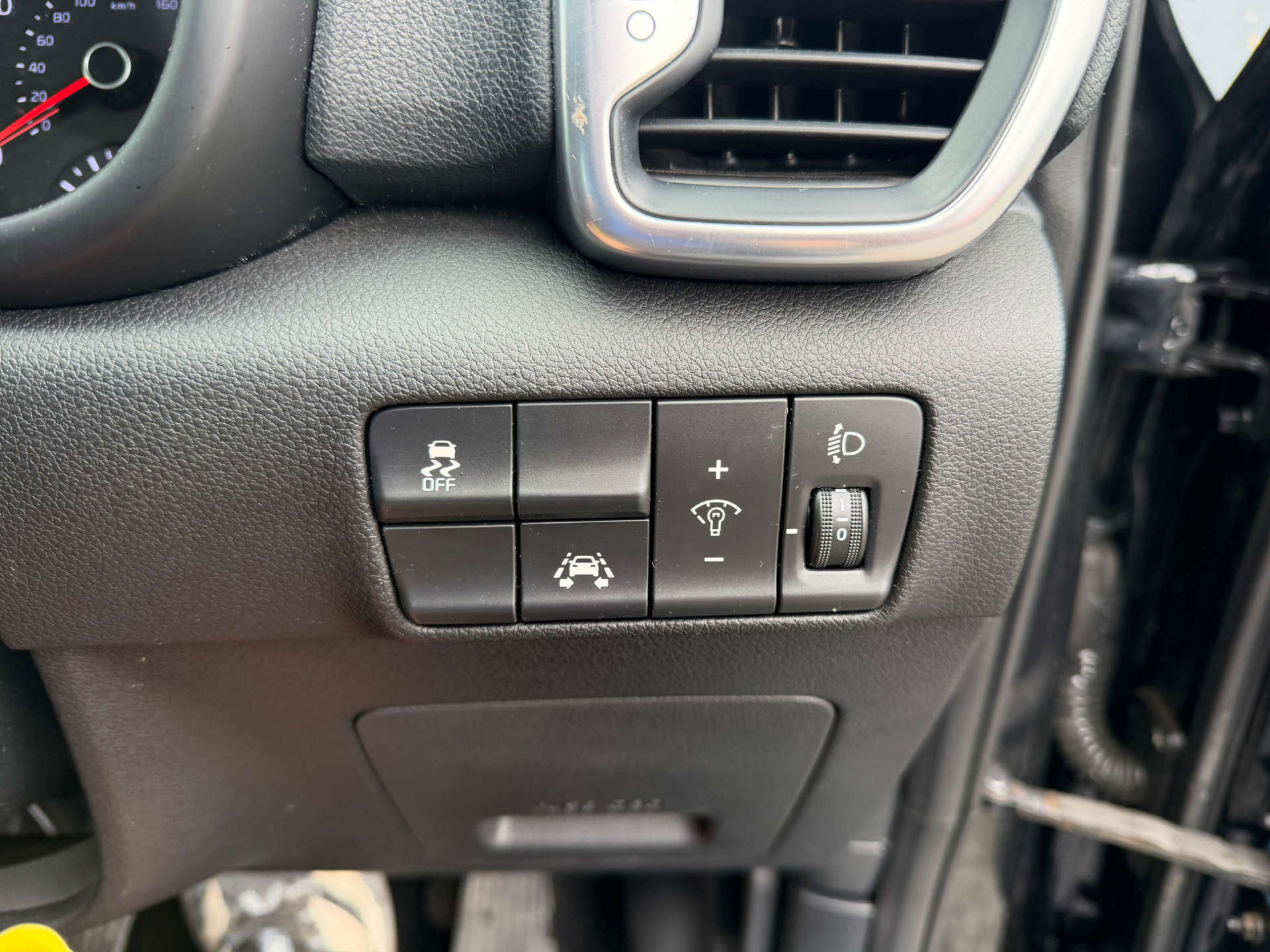 2018 KIA SPORTAGE 1.7 Sportage 2 CRDi ISG 5dr - vehicle photo 25 for sale on PureCar