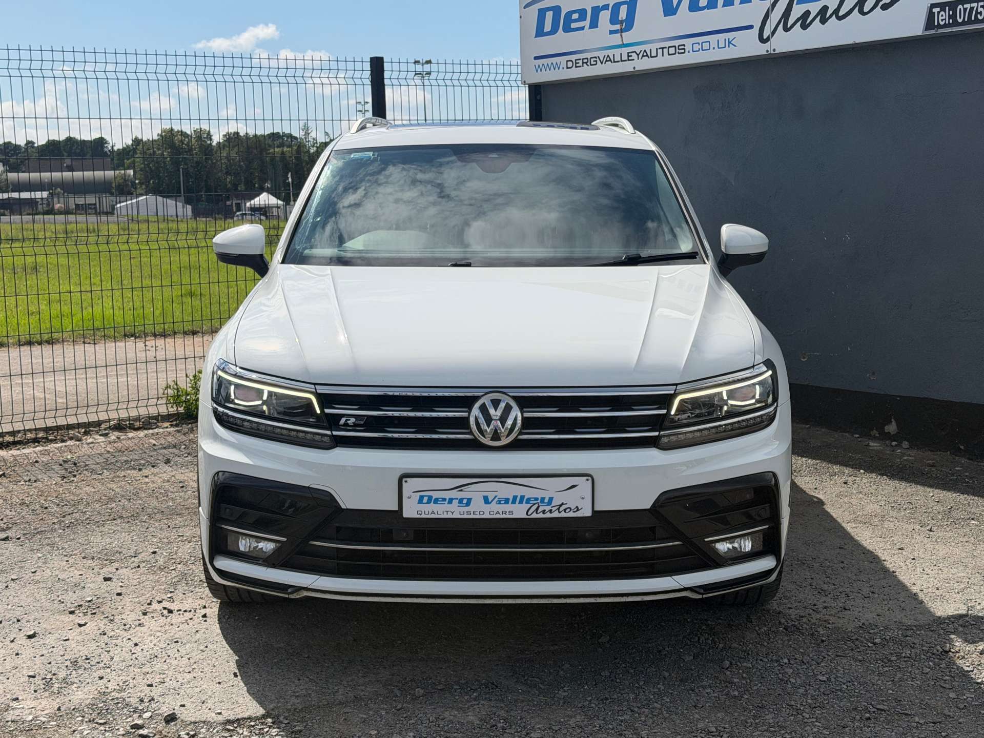 2018 VOLKSWAGEN TIGUAN 2.0 Tiguan R-Line TDI 4Motion Semi-Auto 4WD 5dr - vehicle photo 3 for sale on PureCar