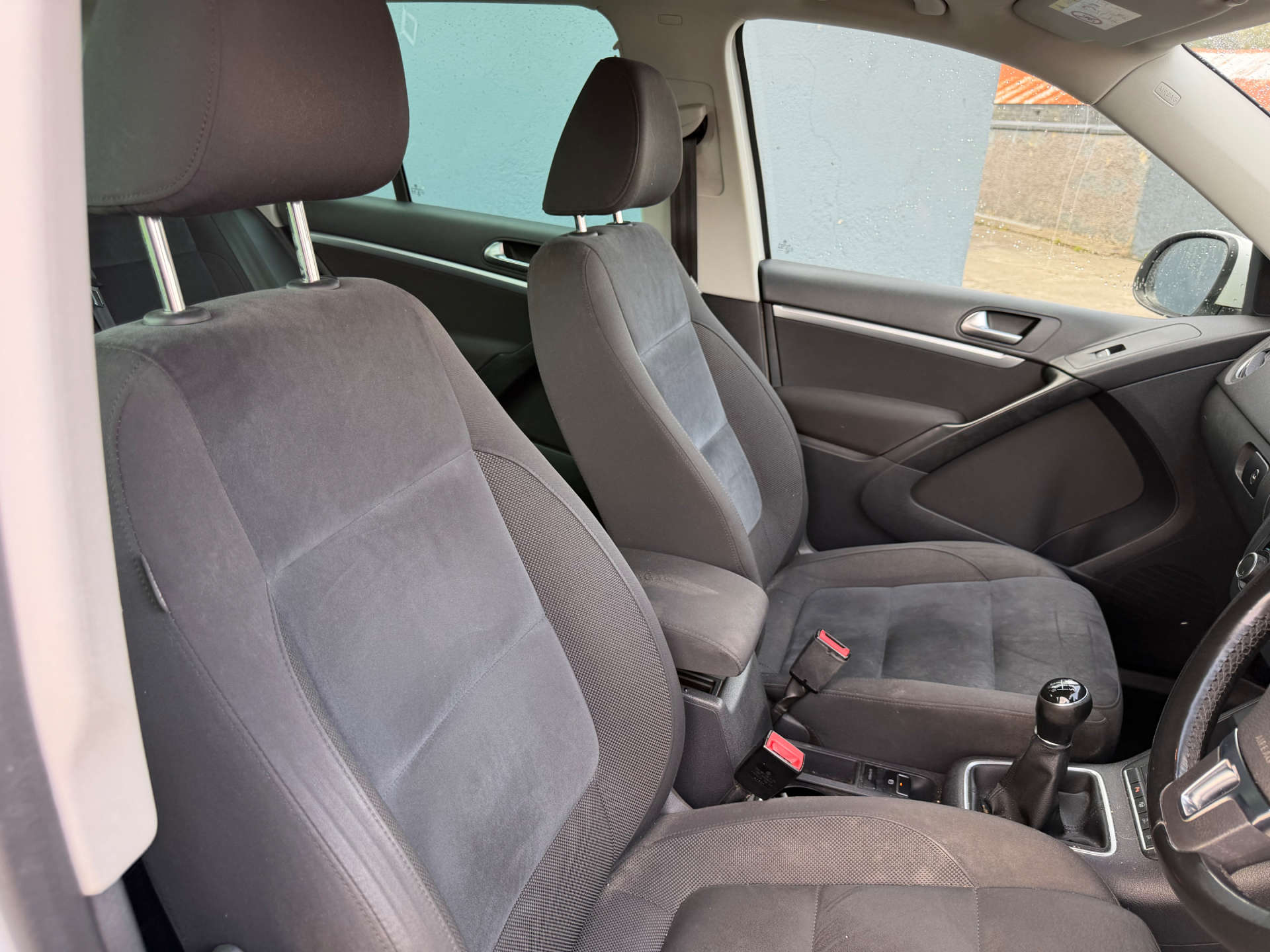 2015 VOLKSWAGEN TIGUAN 2.0 Tiguan Match TDI BlueMotion Technology 5dr - vehicle photo 7 for sale on PureCar