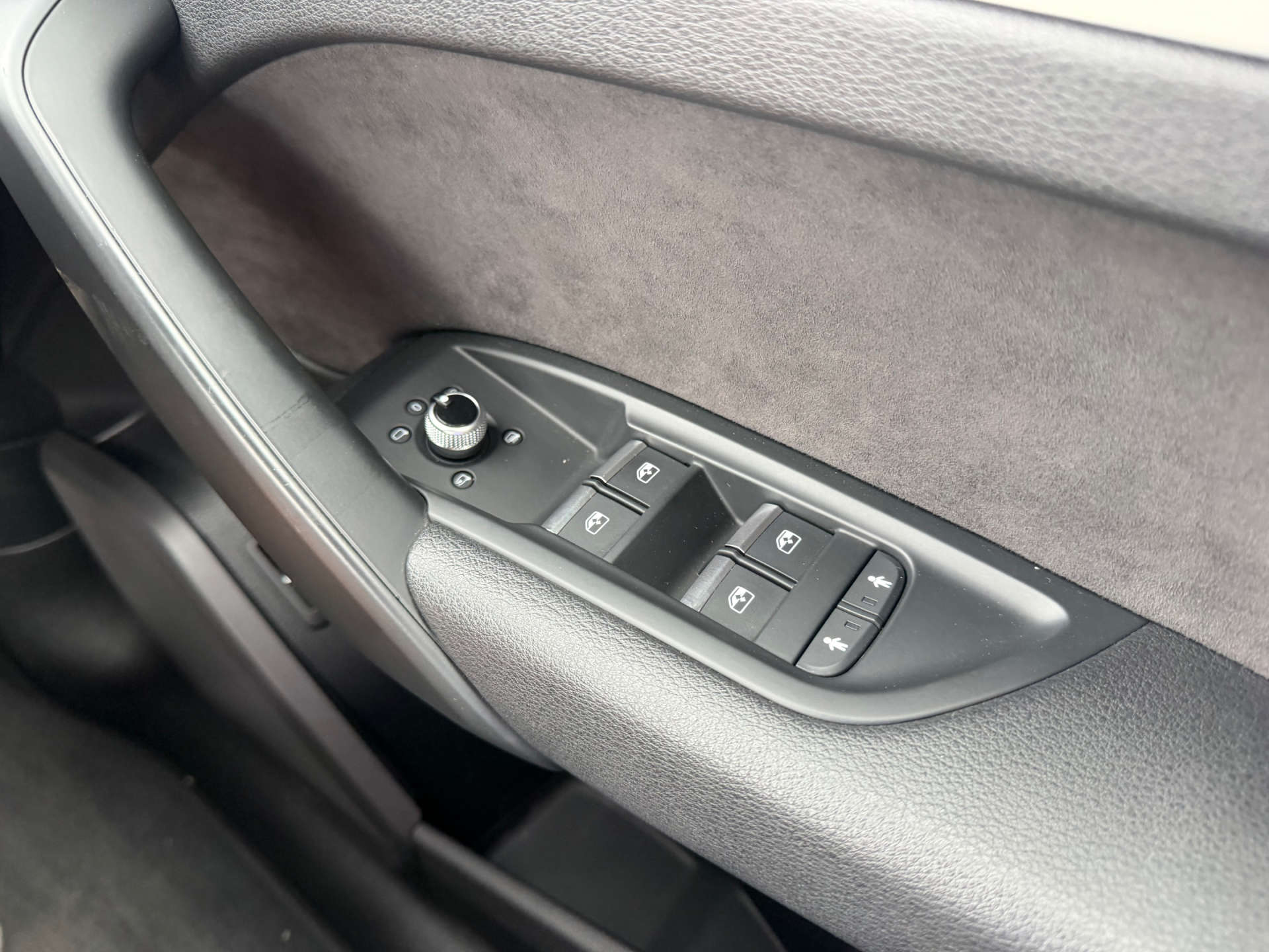 2017 AUDI Q5 S Line - vehicle photo 29 for sale on PureCar