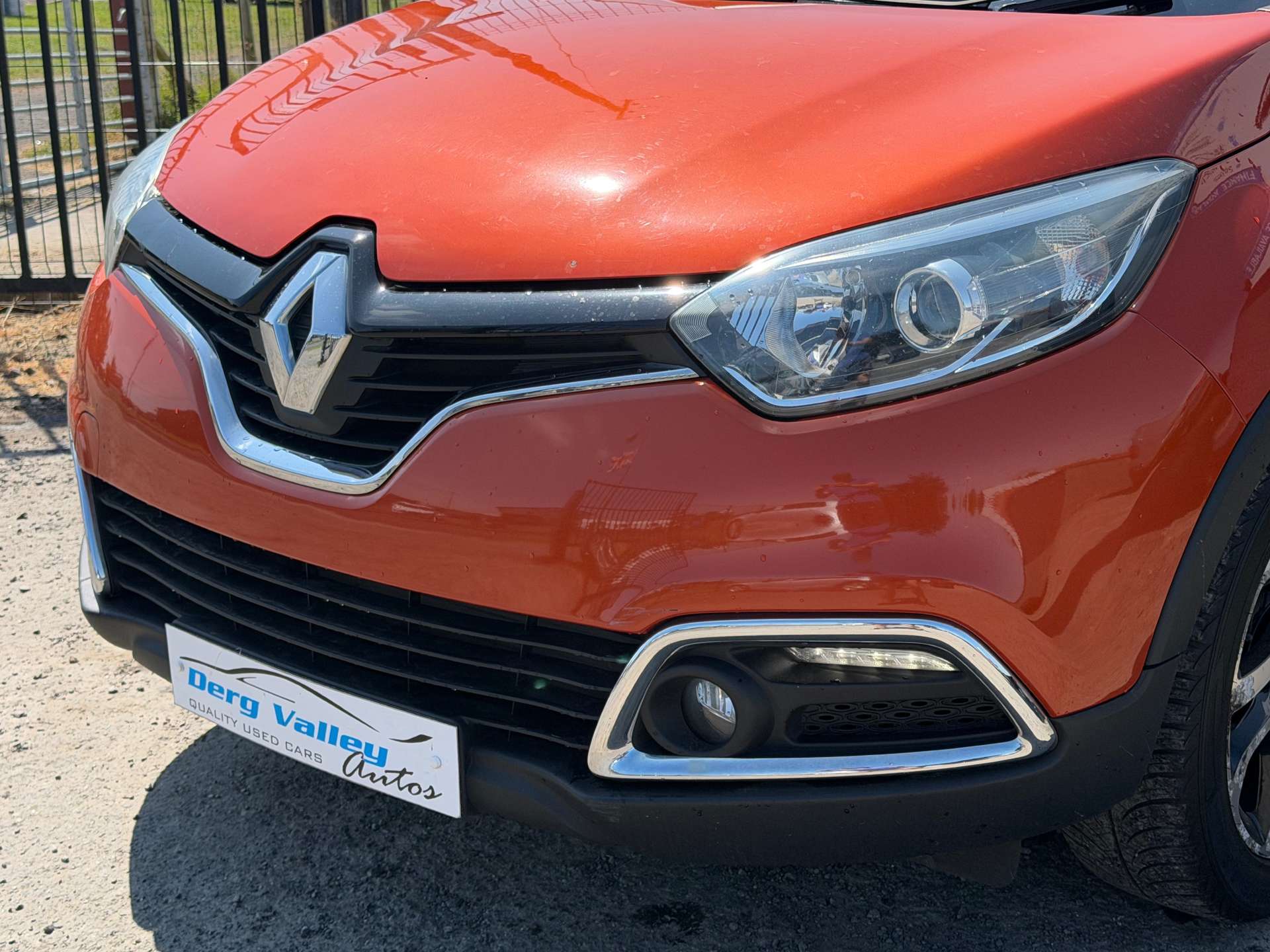 2017 RENAULT CAPTUR 1.5 Captur Dynamique S Nav dCi 5dr - vehicle photo 5 for sale on PureCar