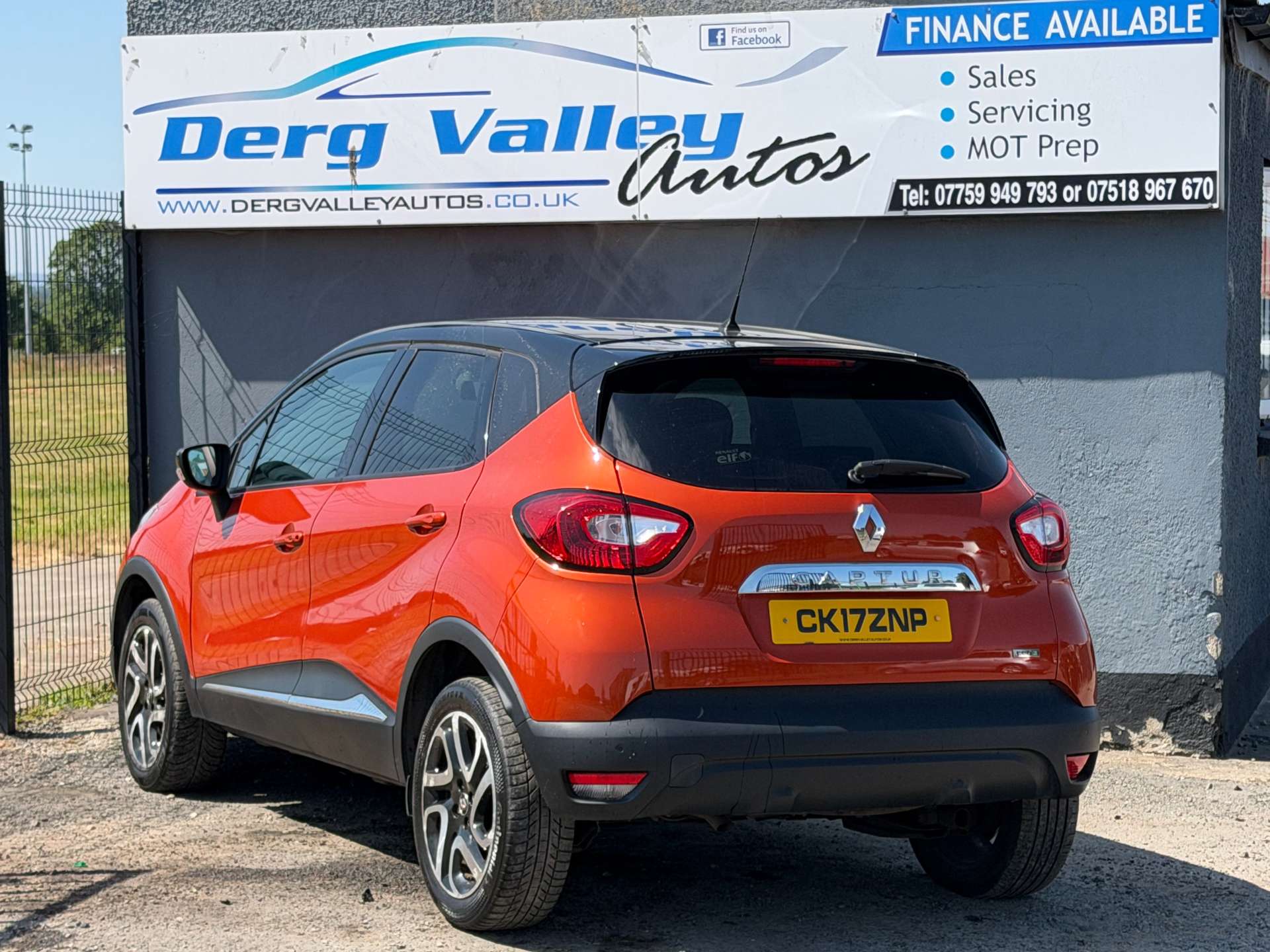 2017 RENAULT CAPTUR 1.5 Captur Dynamique S Nav dCi 5dr - vehicle photo 6 for sale on PureCar