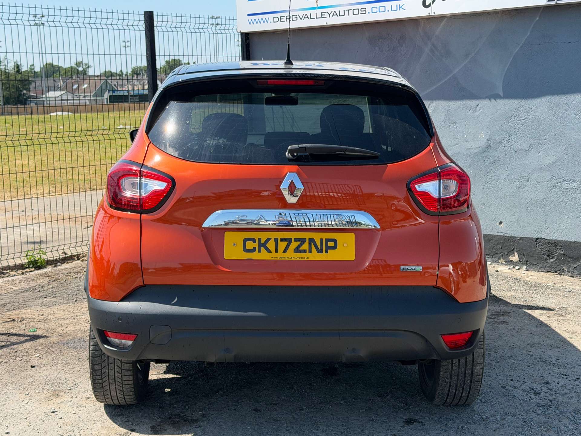 2017 RENAULT CAPTUR 1.5 Captur Dynamique S Nav dCi 5dr - vehicle photo 7 for sale on PureCar