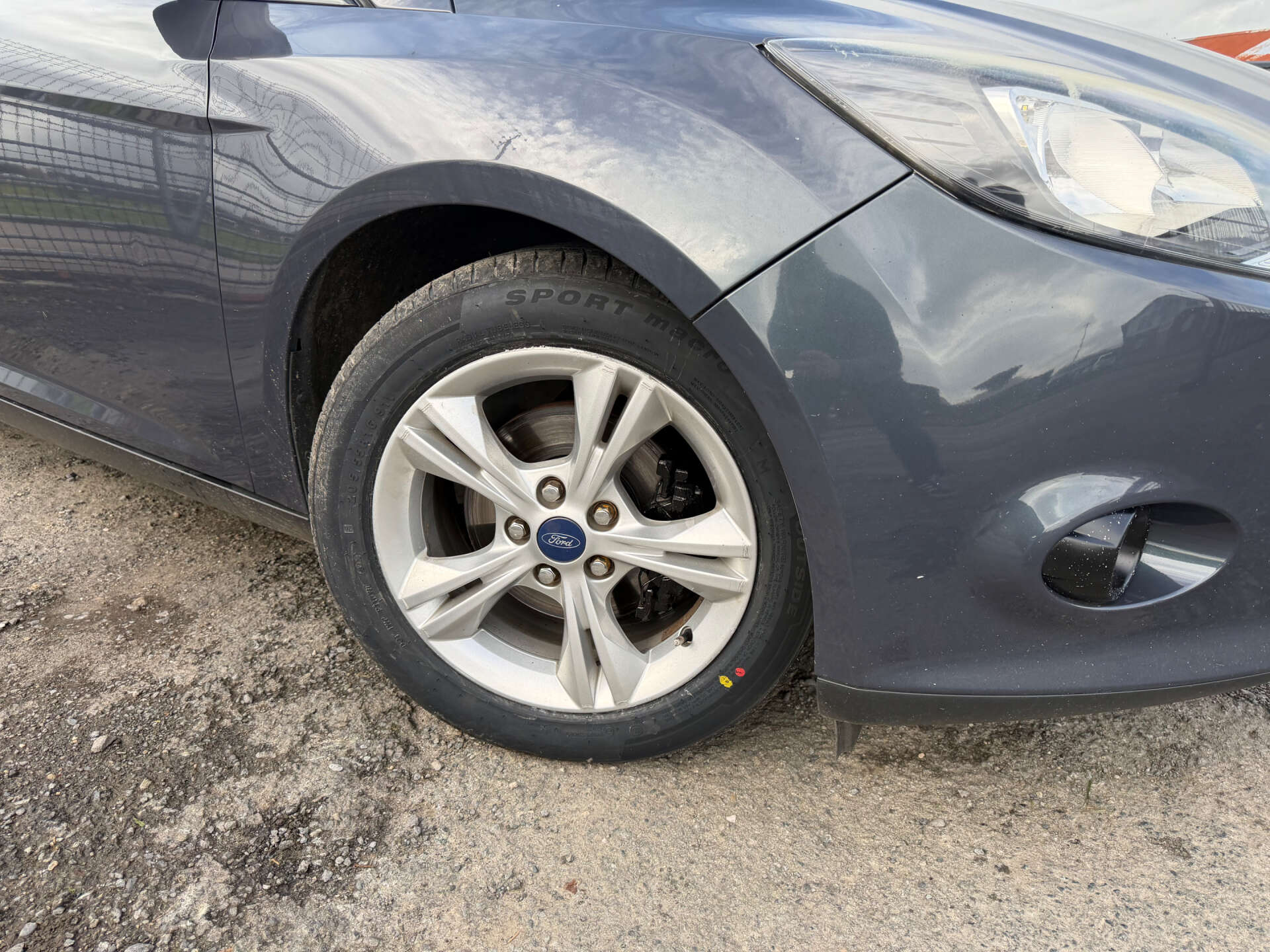2013 FORD FOCUS 1.6 Focus Zetec TDCi 5dr - vehicle photo 5 for sale on PureCar