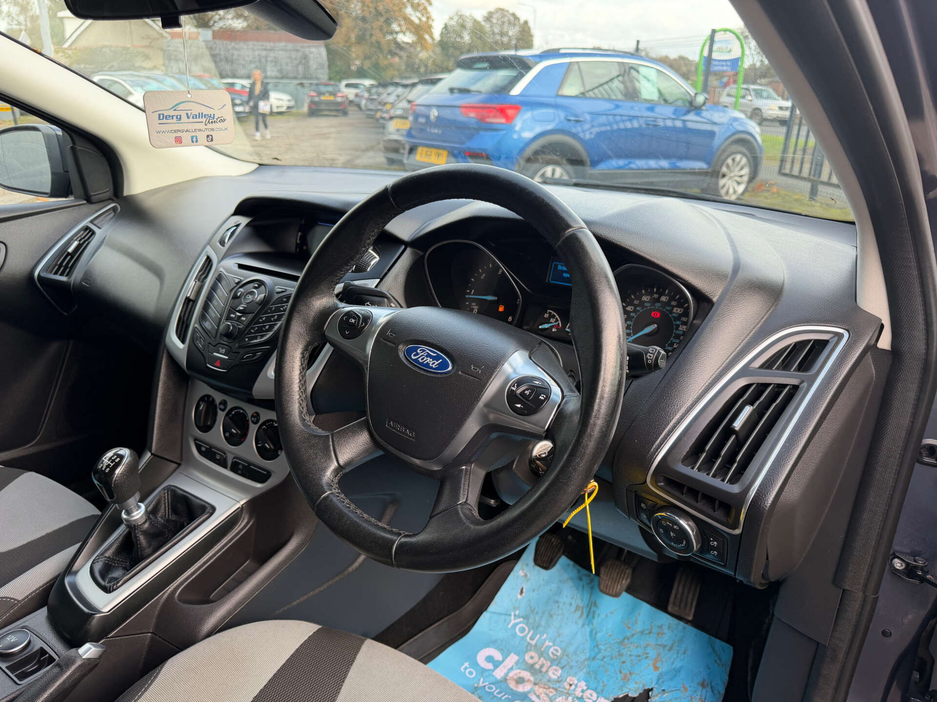 2013 FORD FOCUS 1.6 Focus Zetec TDCi 5dr - vehicle photo 9 for sale on PureCar