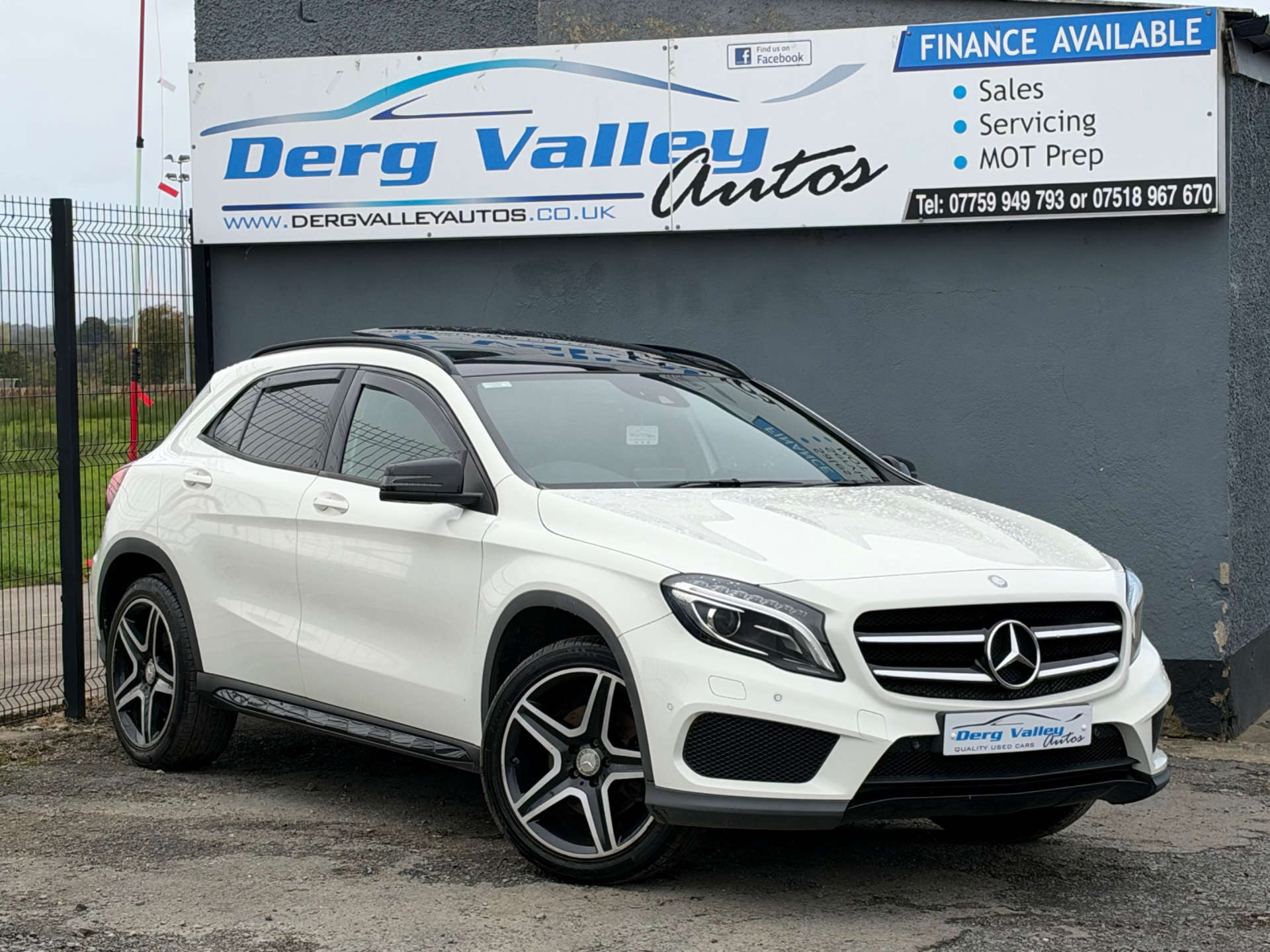 MERCEDES GLA 2015