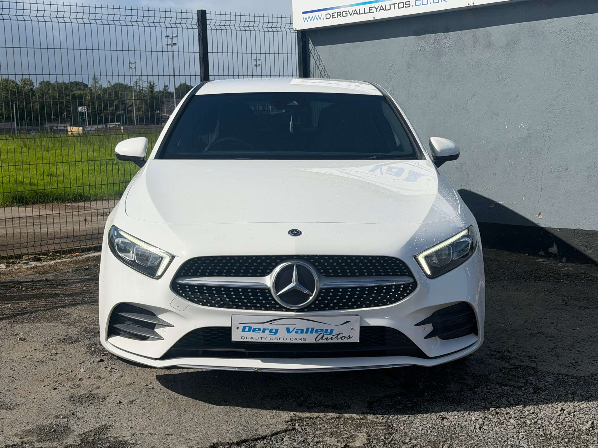 2019 MERCEDES A-CLASS 1.5 A 180 AMG Line Executive D Auto 5dr - vehicle photo 3 for sale on PureCar