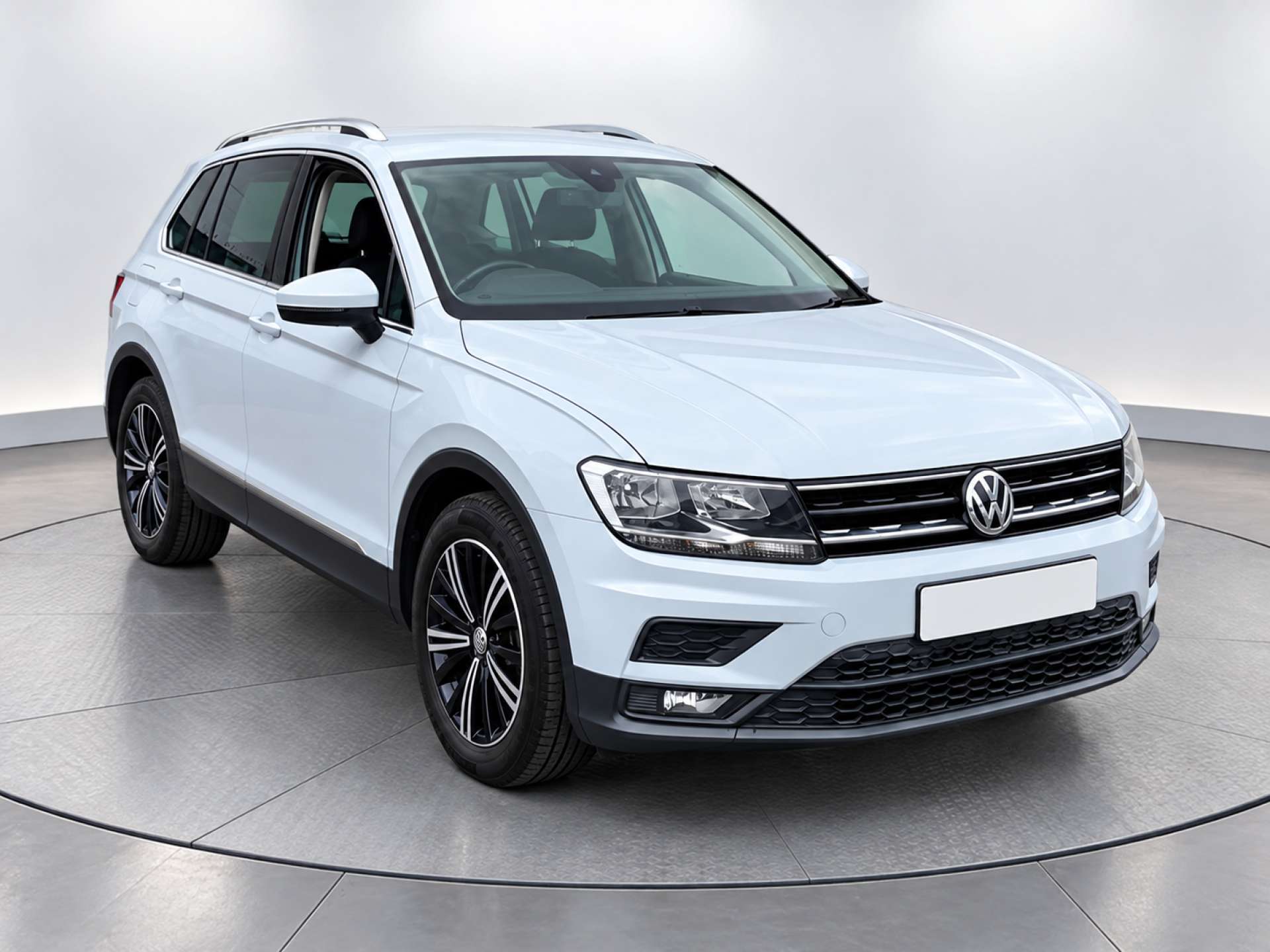 VOLKSWAGEN TIGUAN 2018