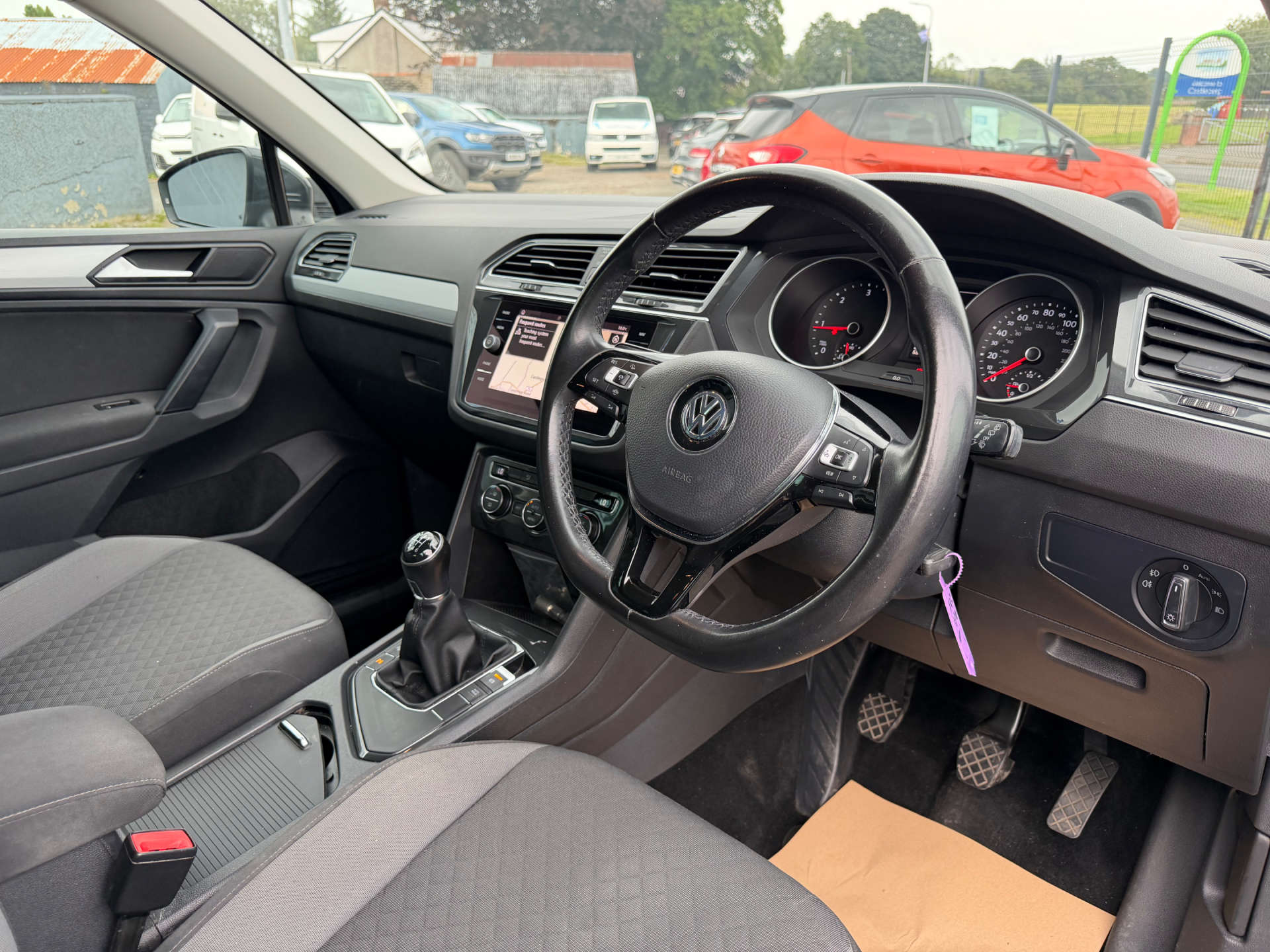 2019 VOLKSWAGEN TIGUAN 2.0 Tiguan Match TDI 5dr - vehicle photo 6 for sale on PureCar