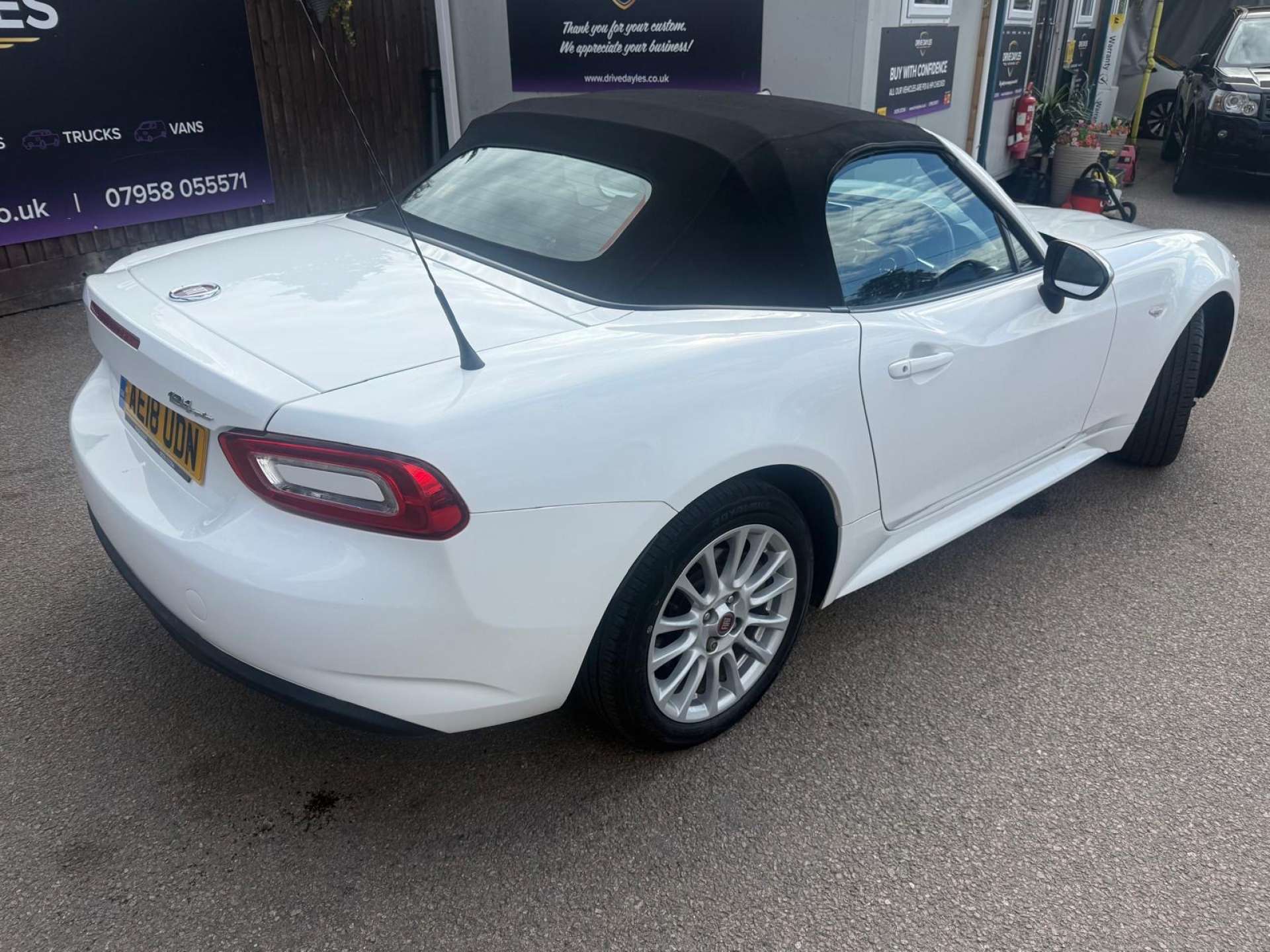 Fiat 124 1.4 124 Spider Classica MultiAir 2dr #4