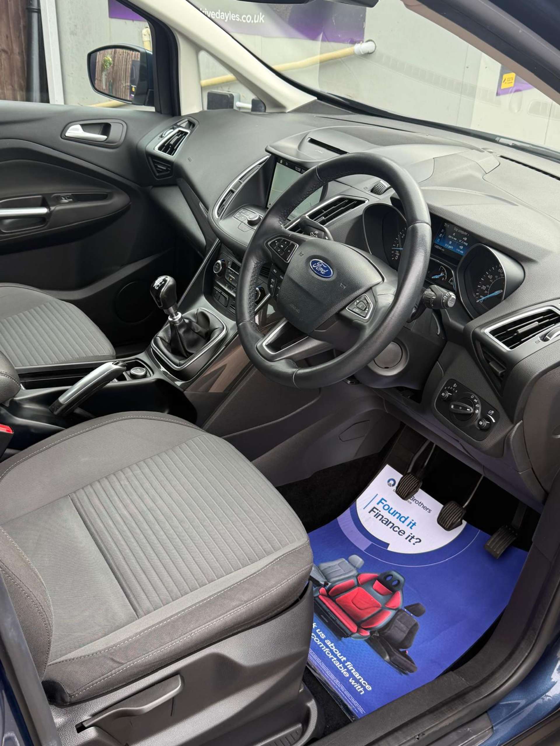 Ford C-MAX 1.0 C-Max Titanium T 5dr #5