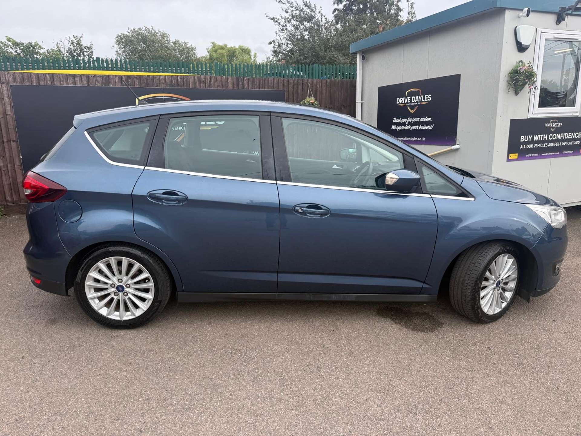 Ford C-MAX 1.0 C-Max Titanium T 5dr #2