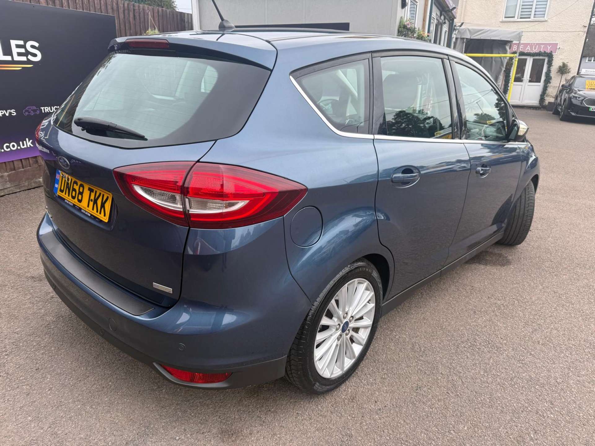 Ford C-MAX 1.0 C-Max Titanium T 5dr #32