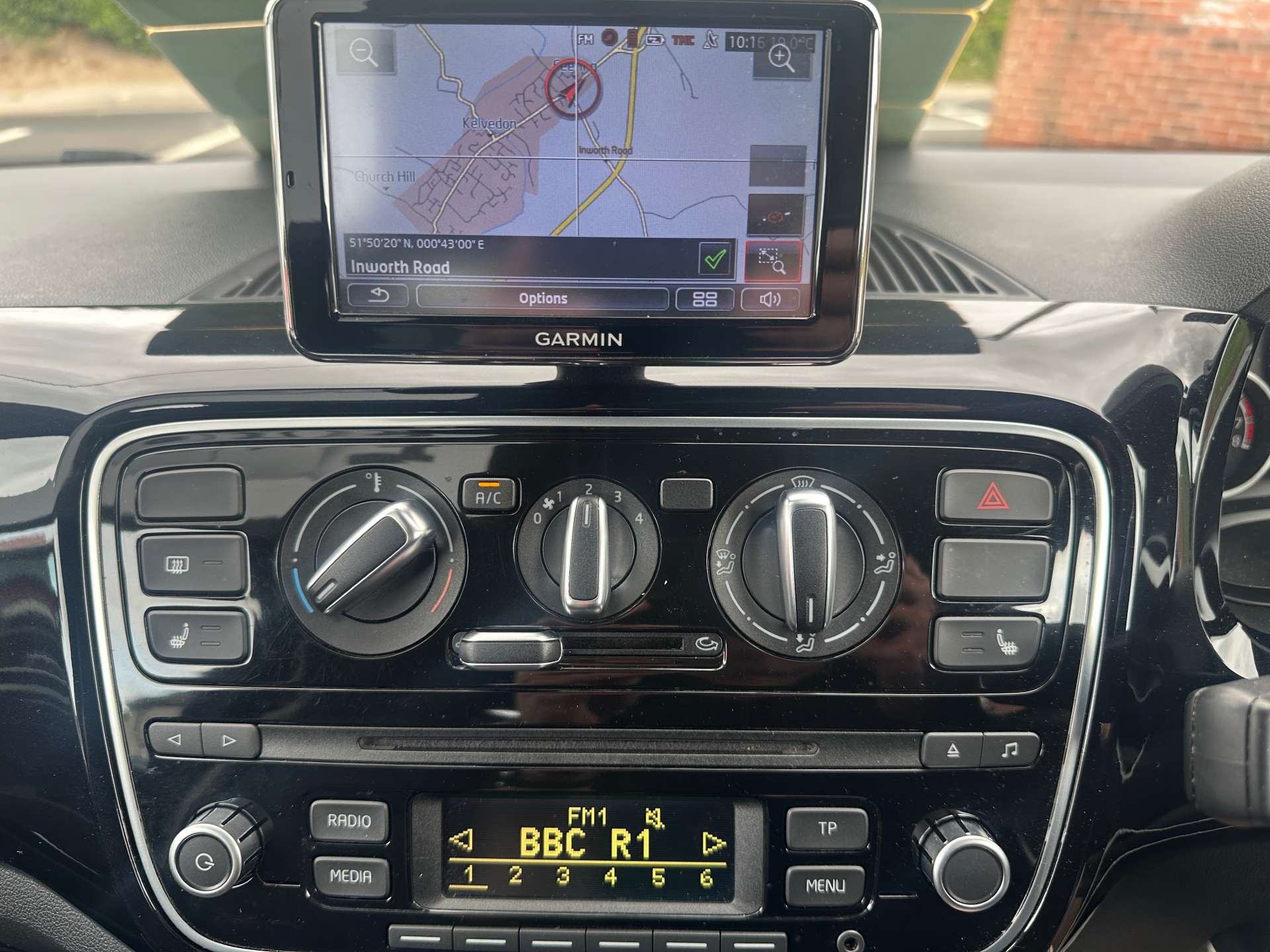 Volkswagen UP! 1.0 Club Up 3dr #3