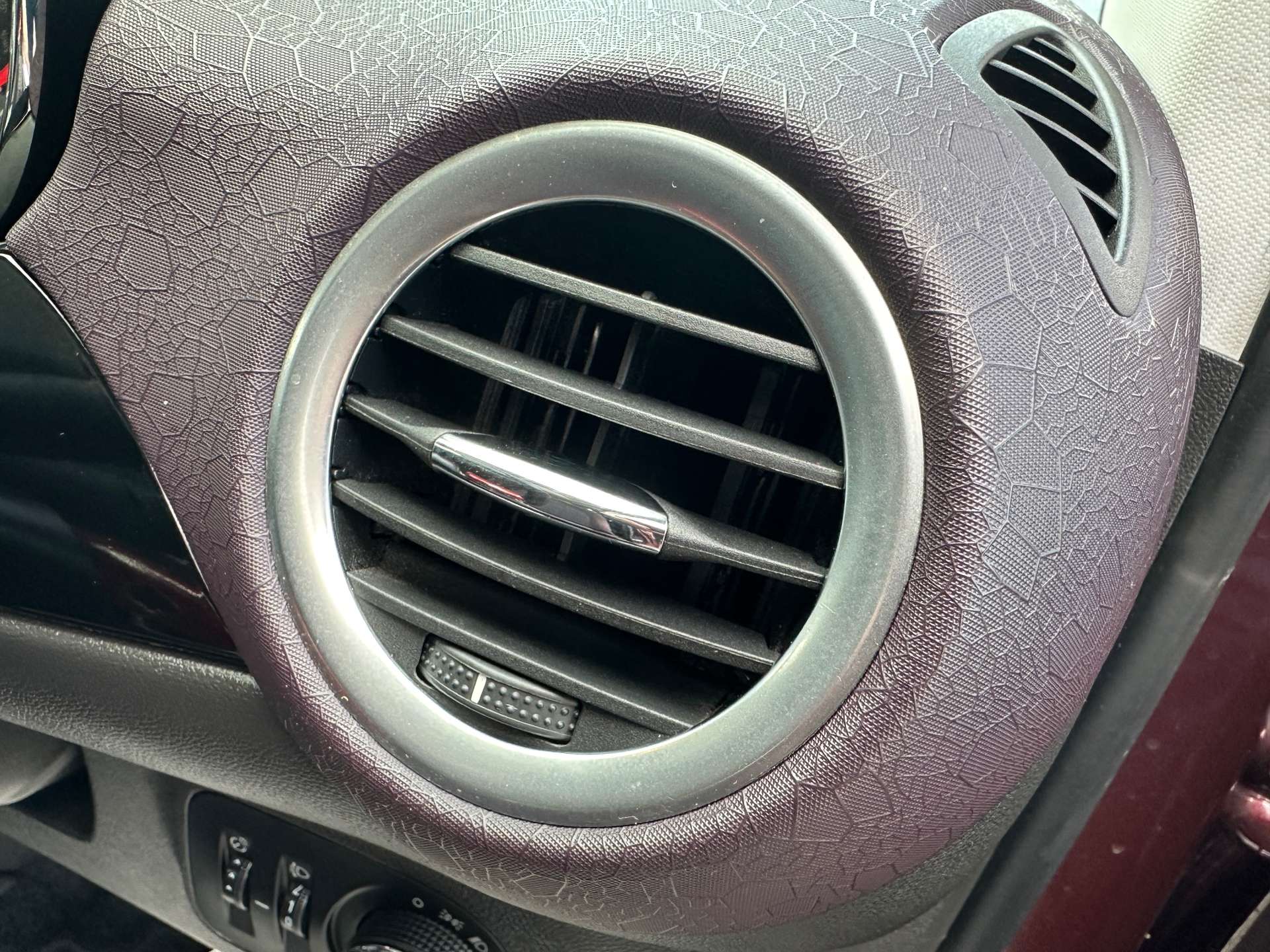 Vauxhall ADAM 1.4 Adam Glam 3dr #43