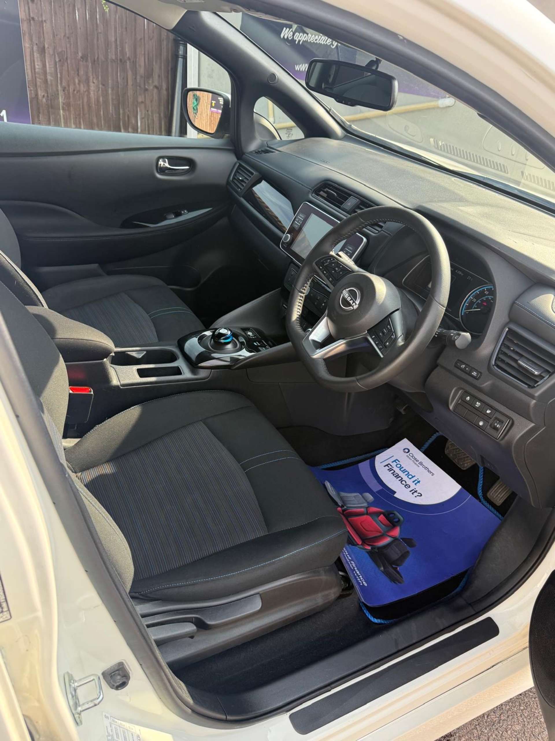 Nissan LEAF Leaf N-Connecta 5dr #9