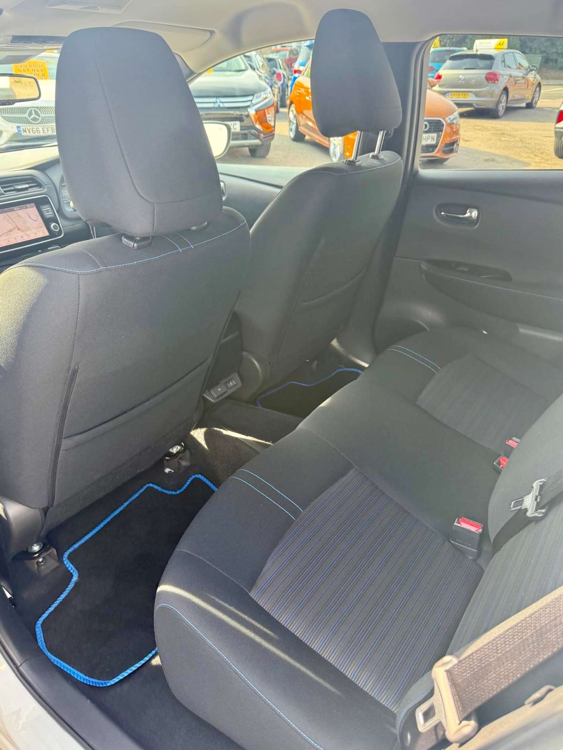 Nissan LEAF Leaf N-Connecta 5dr #10