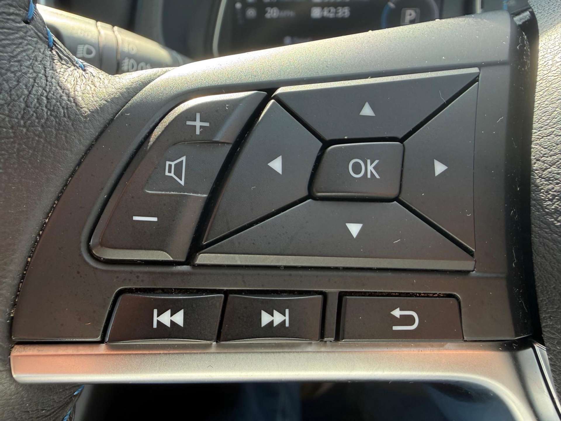 Nissan LEAF Leaf N-Connecta 5dr #17