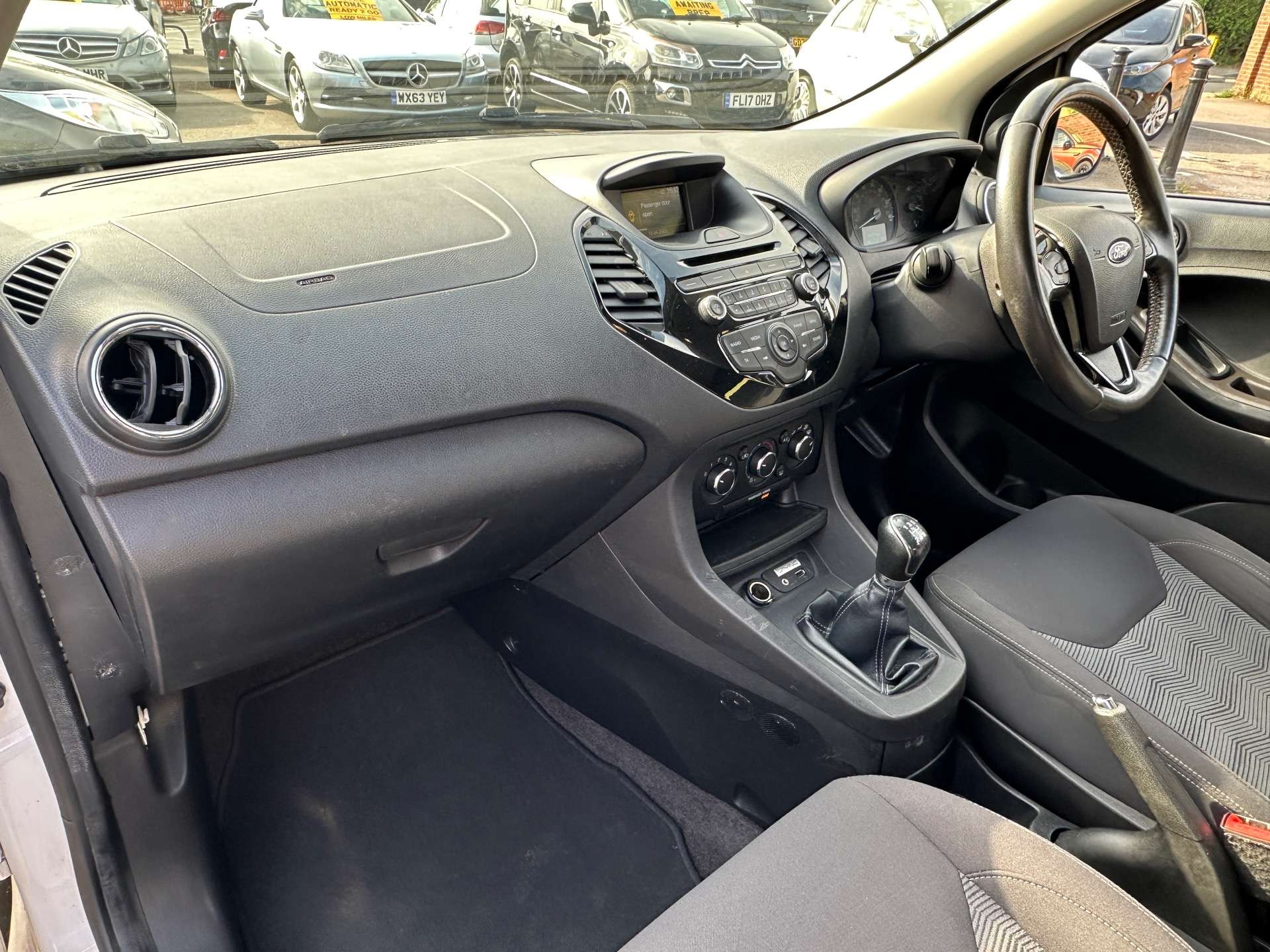 Ford KA+ 1.2 Ka+ Zetec 5dr #9