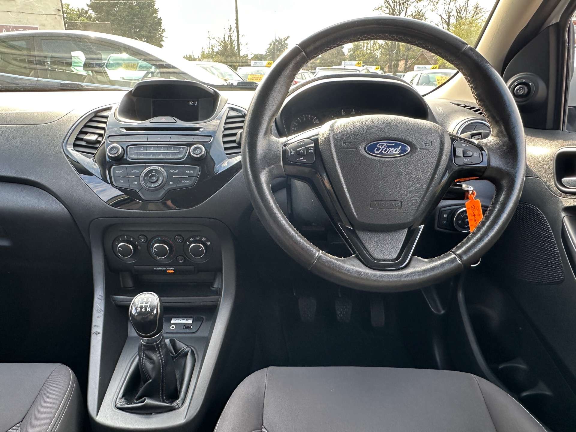 Ford KA+ 1.2 Ka+ Zetec 5dr #13