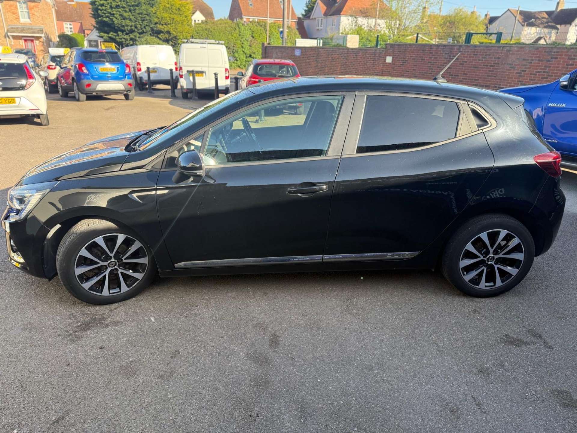 Renault CLIO 1.0 Clio Iconic TCe 5dr #2