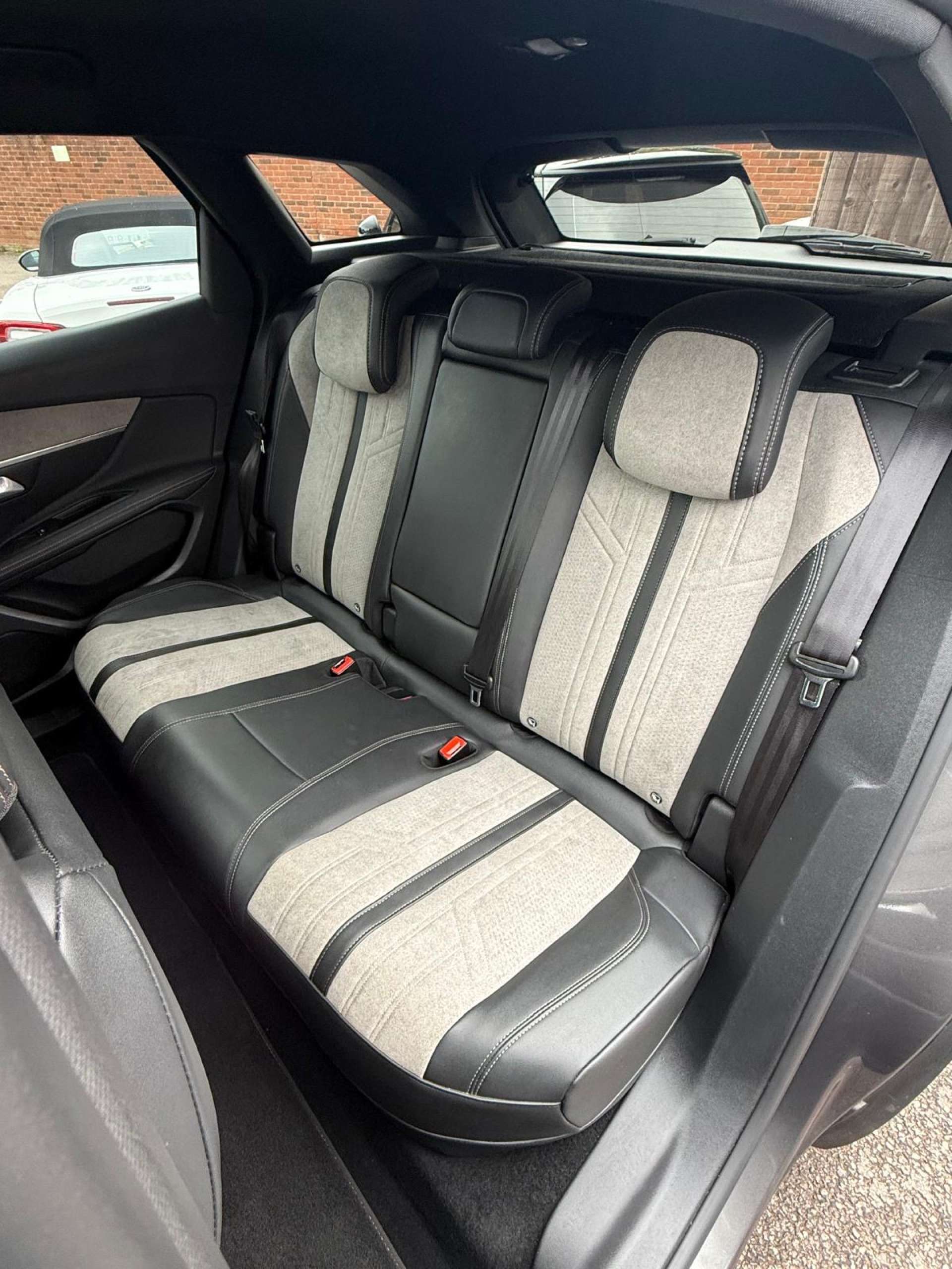 Peugeot 3008 1.6 3008 GT Premium S/S PHEV Auto 5dr #16