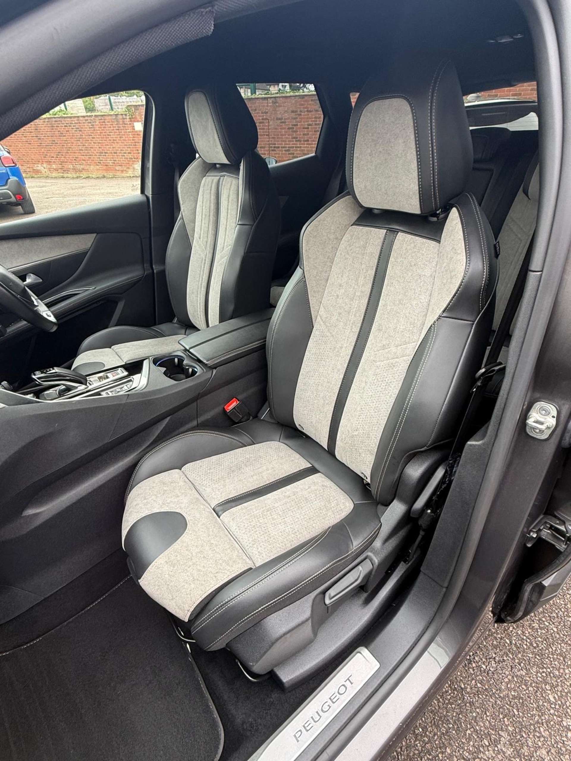 Peugeot 3008 1.6 3008 GT Premium S/S PHEV Auto 5dr #18