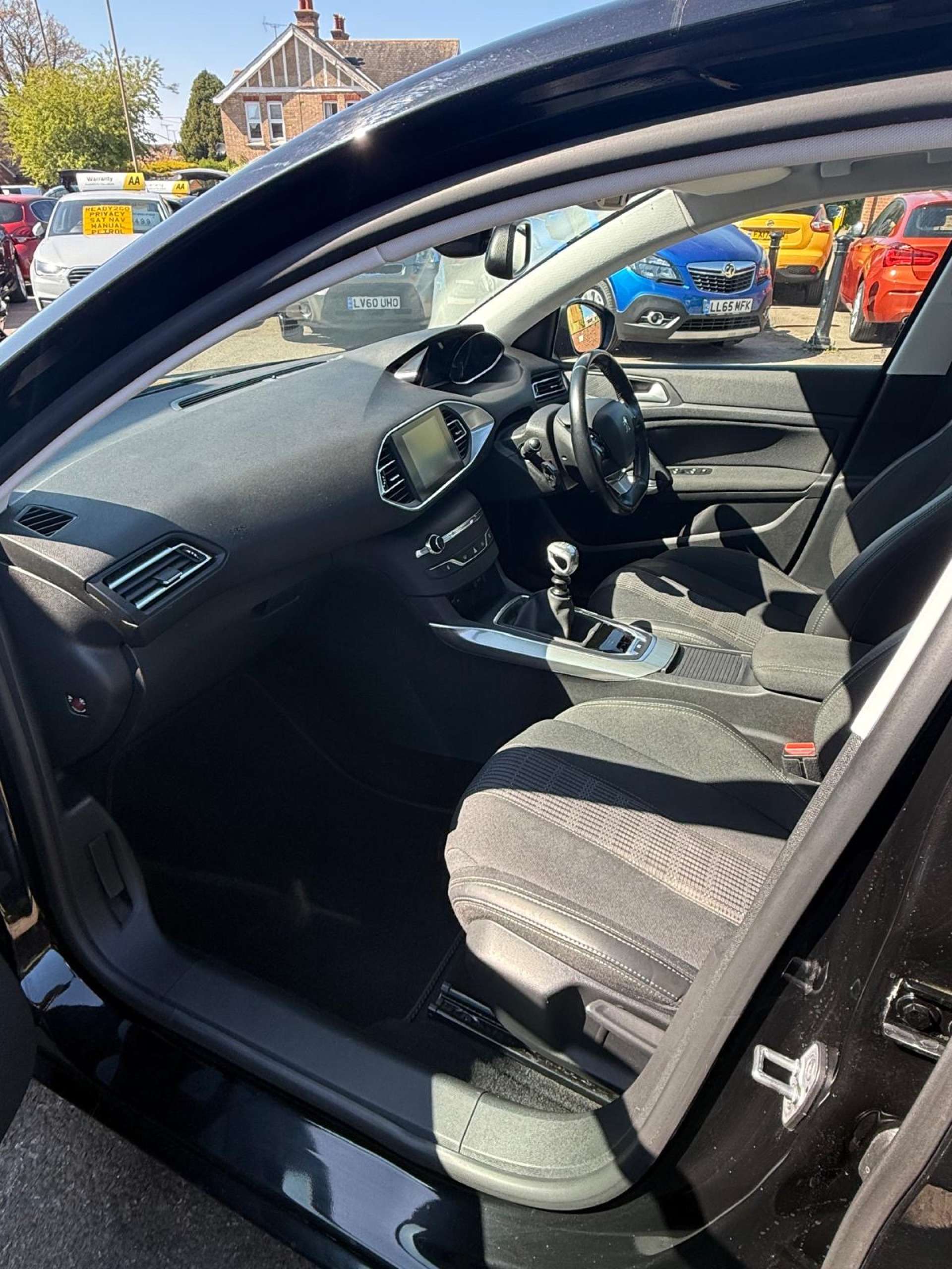 Peugeot 308 1.2 308 Allure S/S 5dr #15