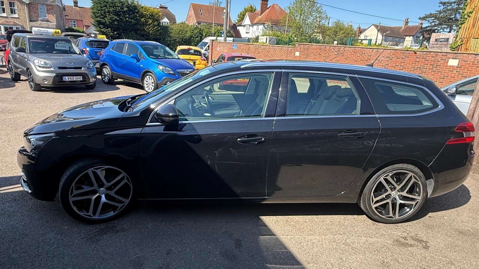 Peugeot 308 1.2 308 Allure S/S 5dr #23