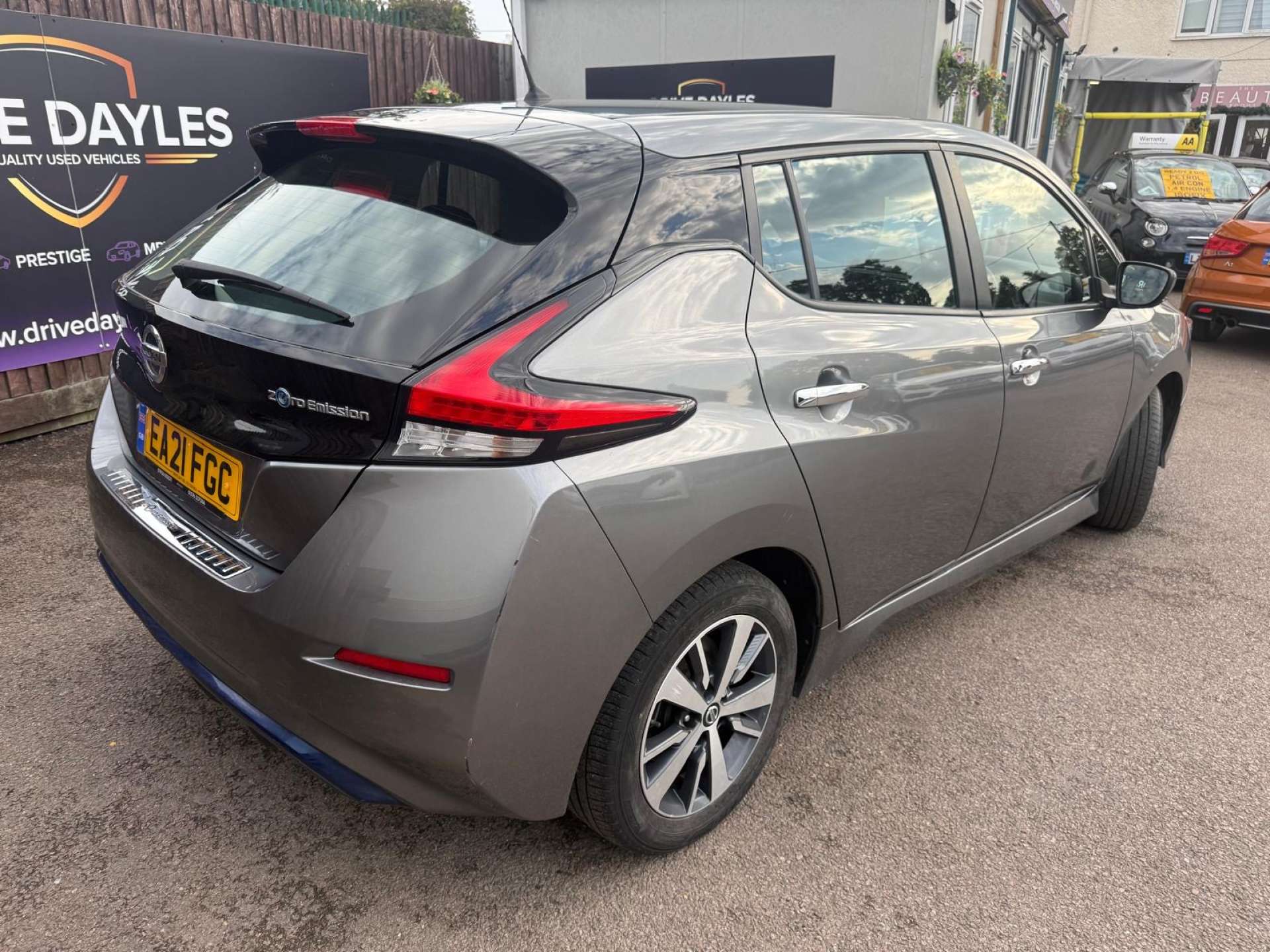 Nissan LEAF Leaf Acenta 5dr #1