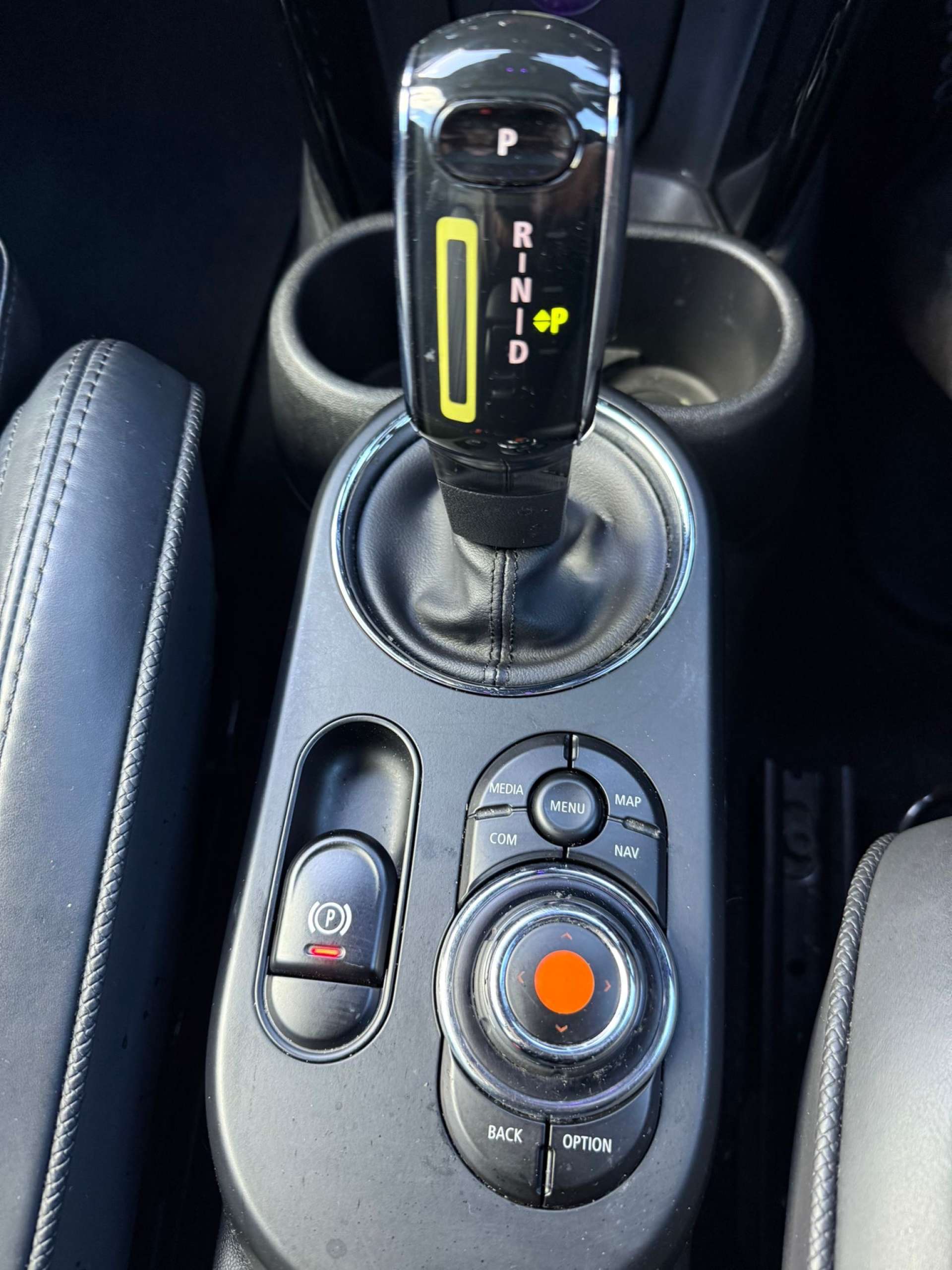 MINI HATCH Cooper S Electric Level 3 3dr #6