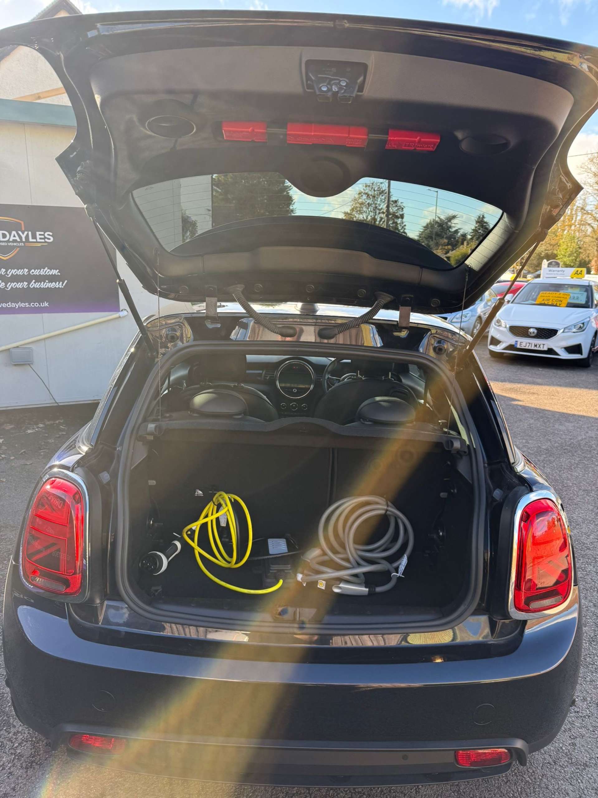 MINI HATCH Cooper S Electric Level 3 3dr #15