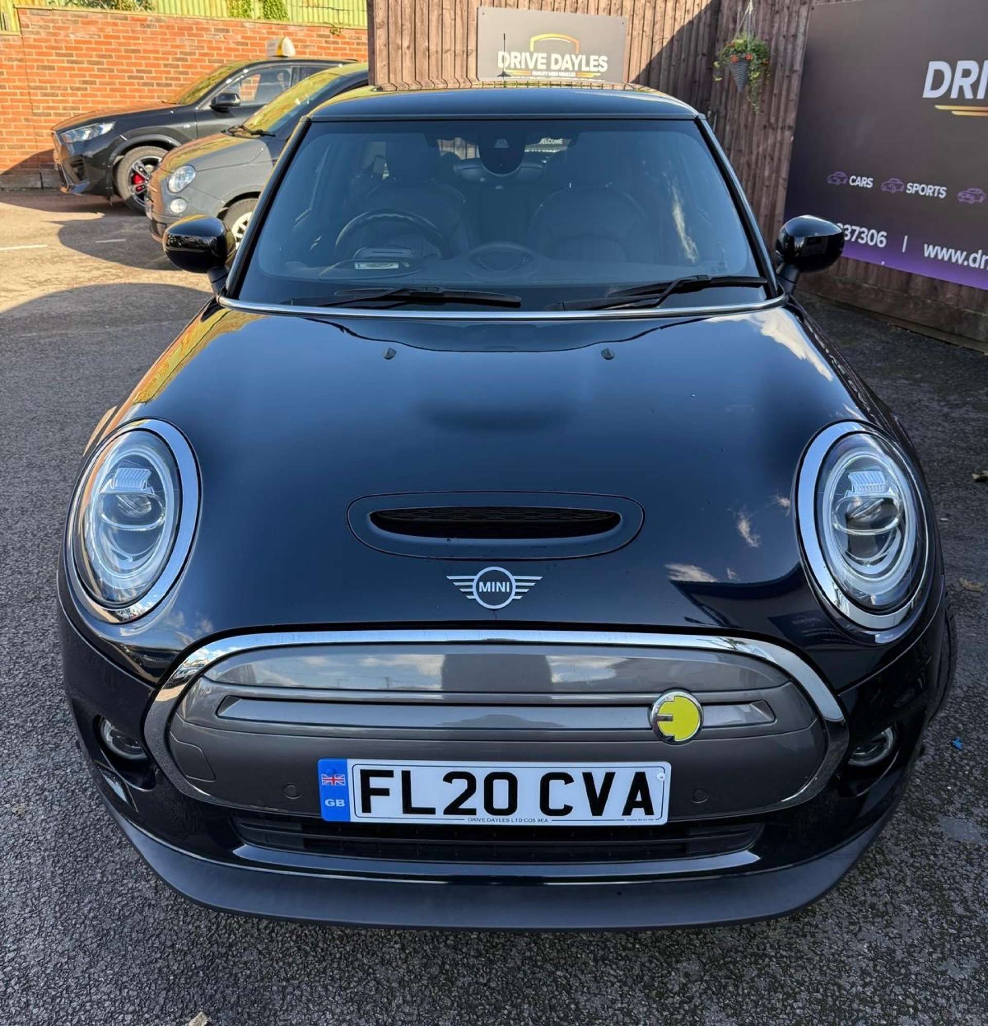 MINI HATCH Cooper S Electric Level 3 3dr #24