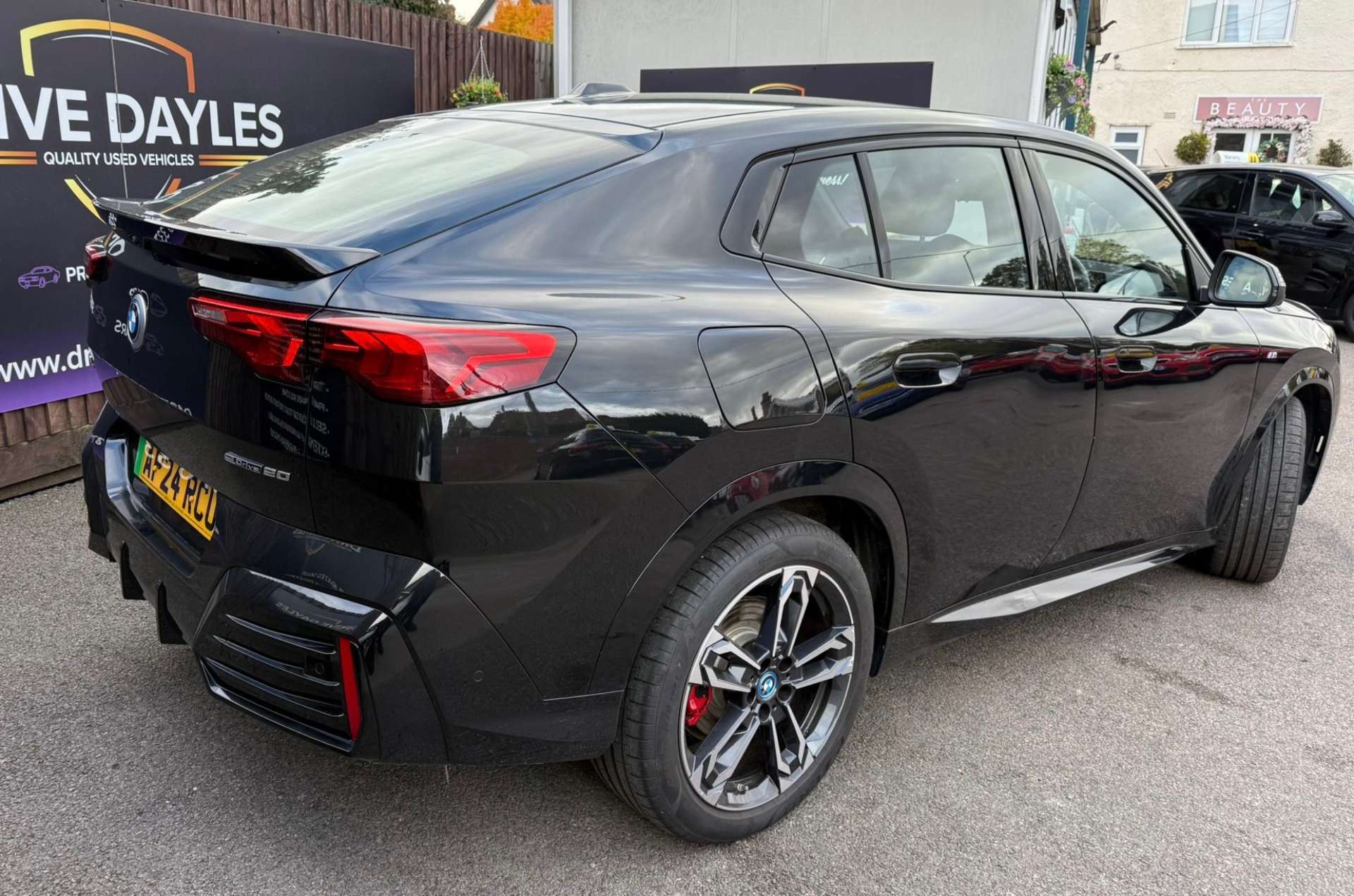 BMW IX2 IX2 eDrive20 M Sport 5dr #1