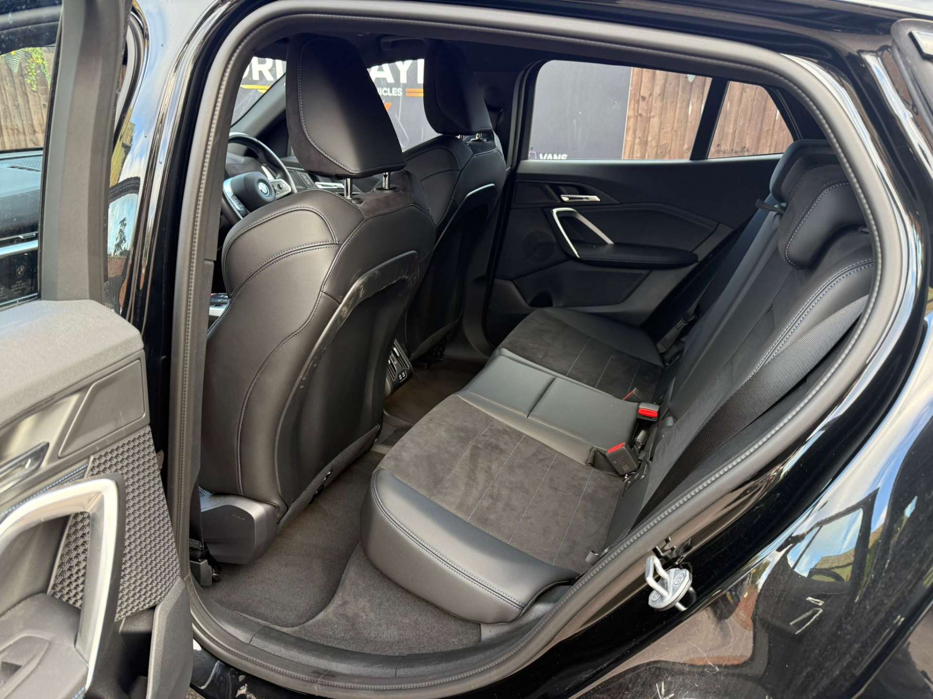 BMW IX2 IX2 eDrive20 M Sport 5dr #11