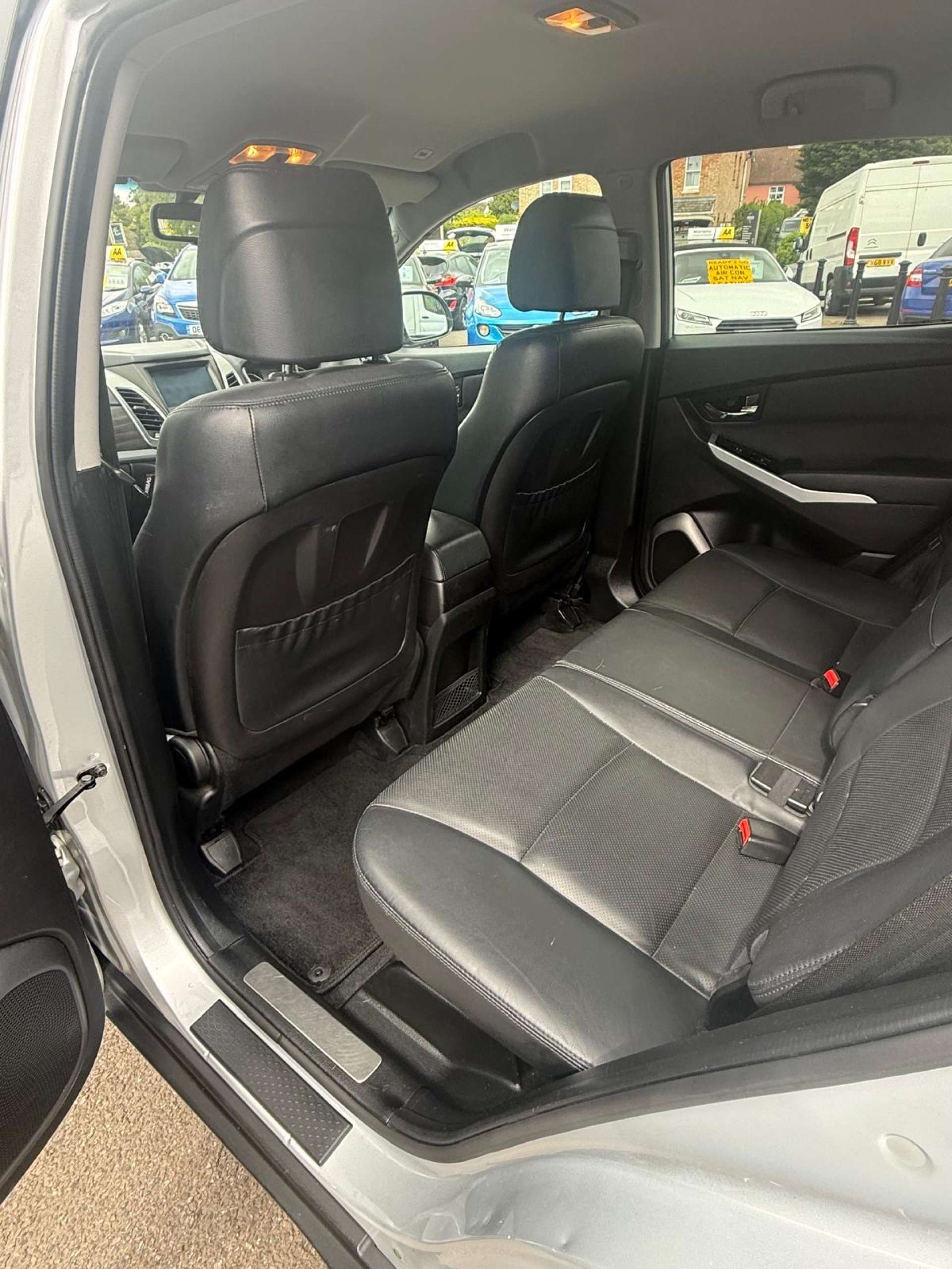 SSANGYONG KORANDO 2.2 Korando ELX 4x4 Auto 4WD 5dr #17