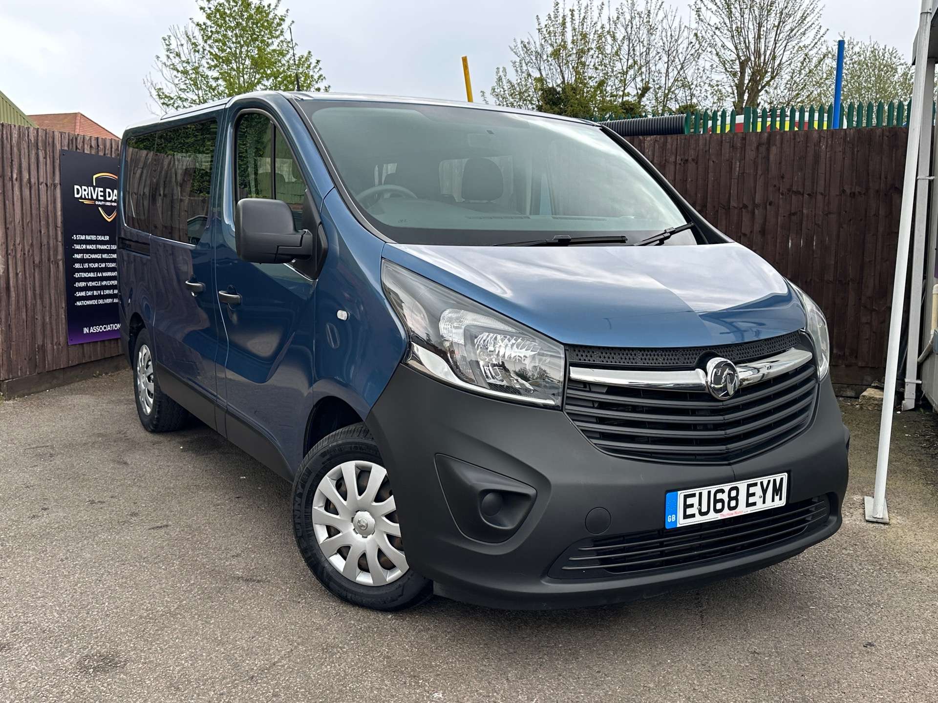 Vauxhall VIVARO COMBI 1.6 Vivaro  Combi CDTi S/S 5dr #0