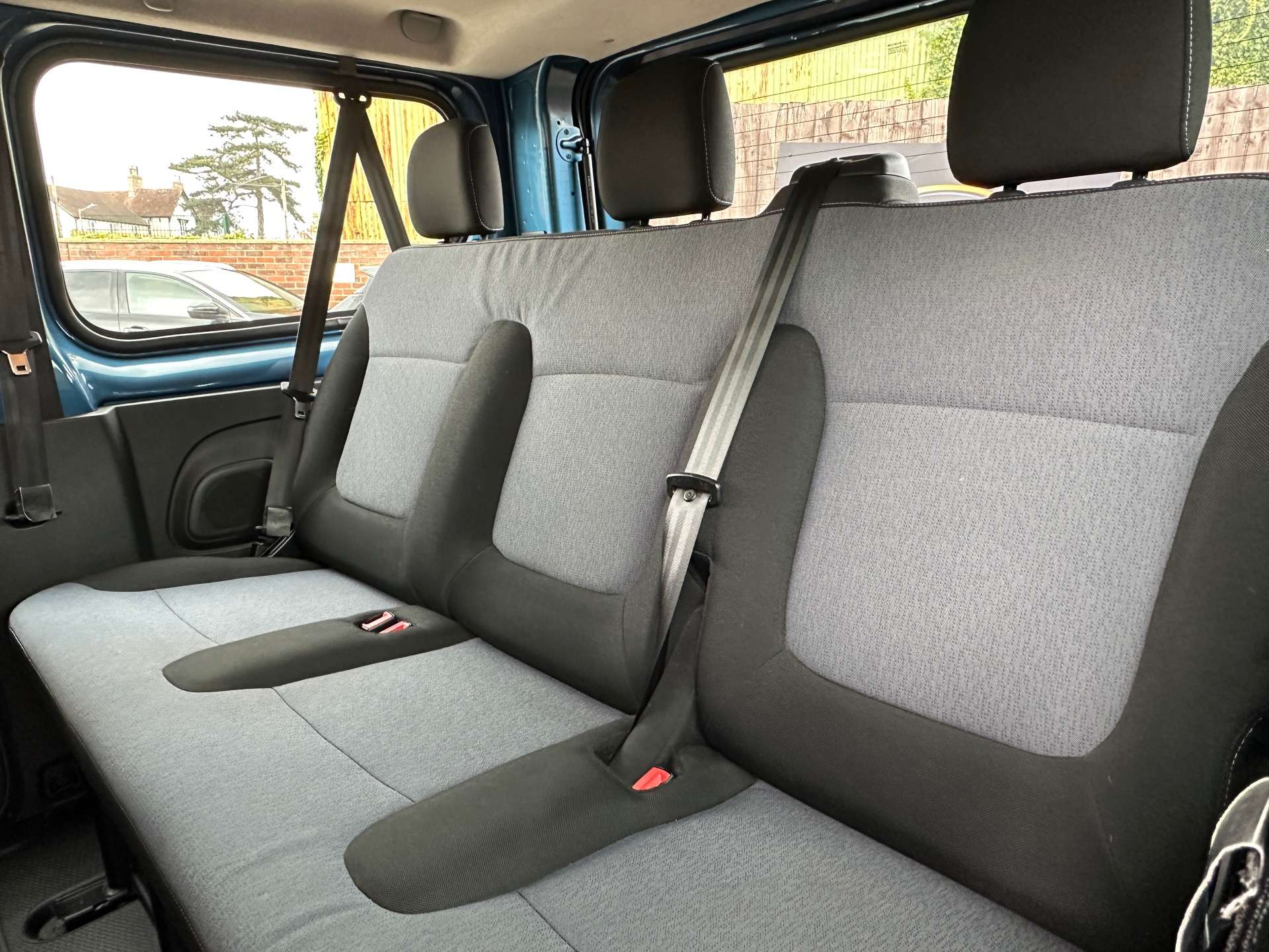 Vauxhall VIVARO COMBI 1.6 Vivaro  Combi CDTi S/S 5dr #9
