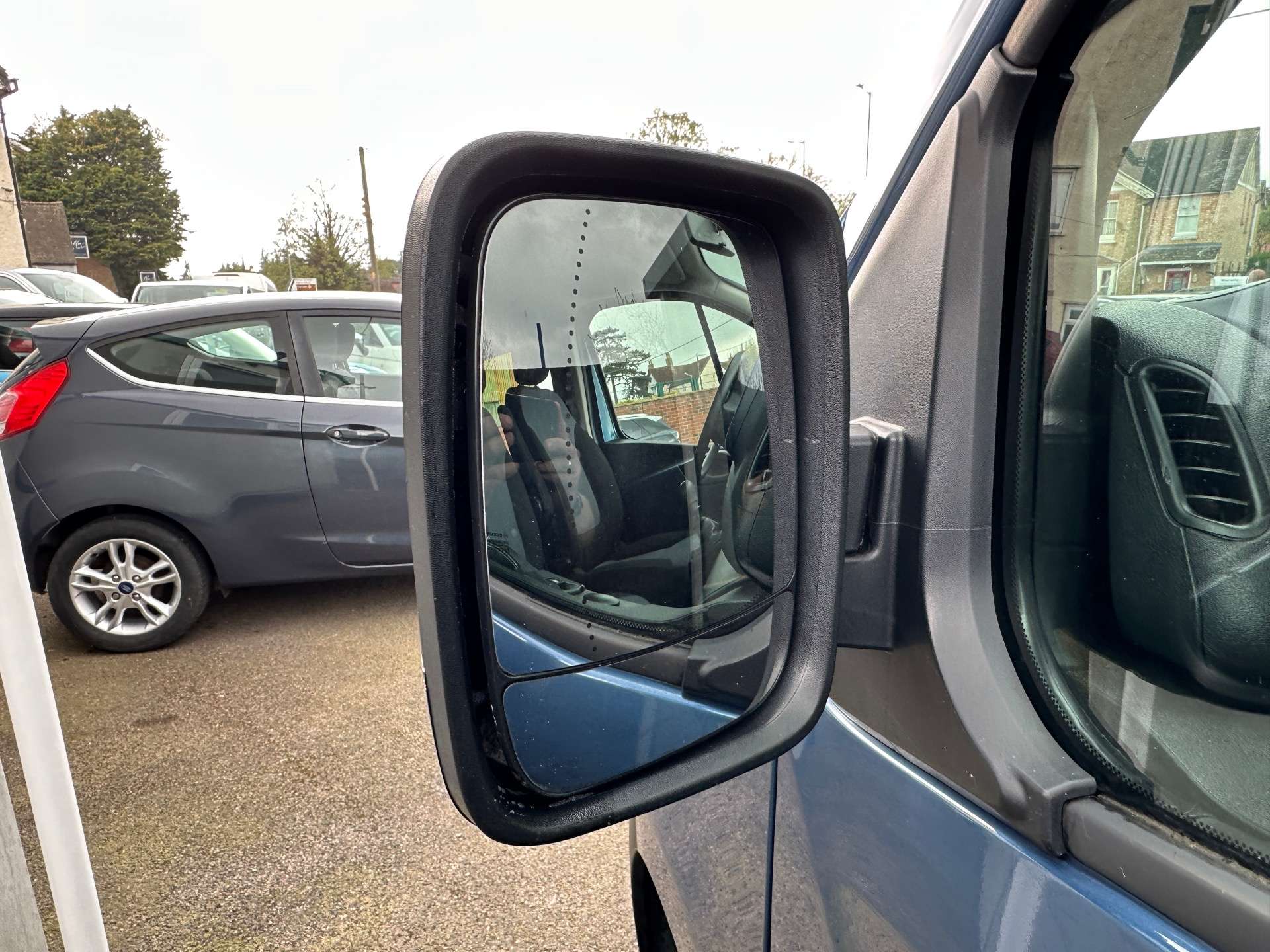 Vauxhall VIVARO COMBI 1.6 Vivaro  Combi CDTi S/S 5dr #28