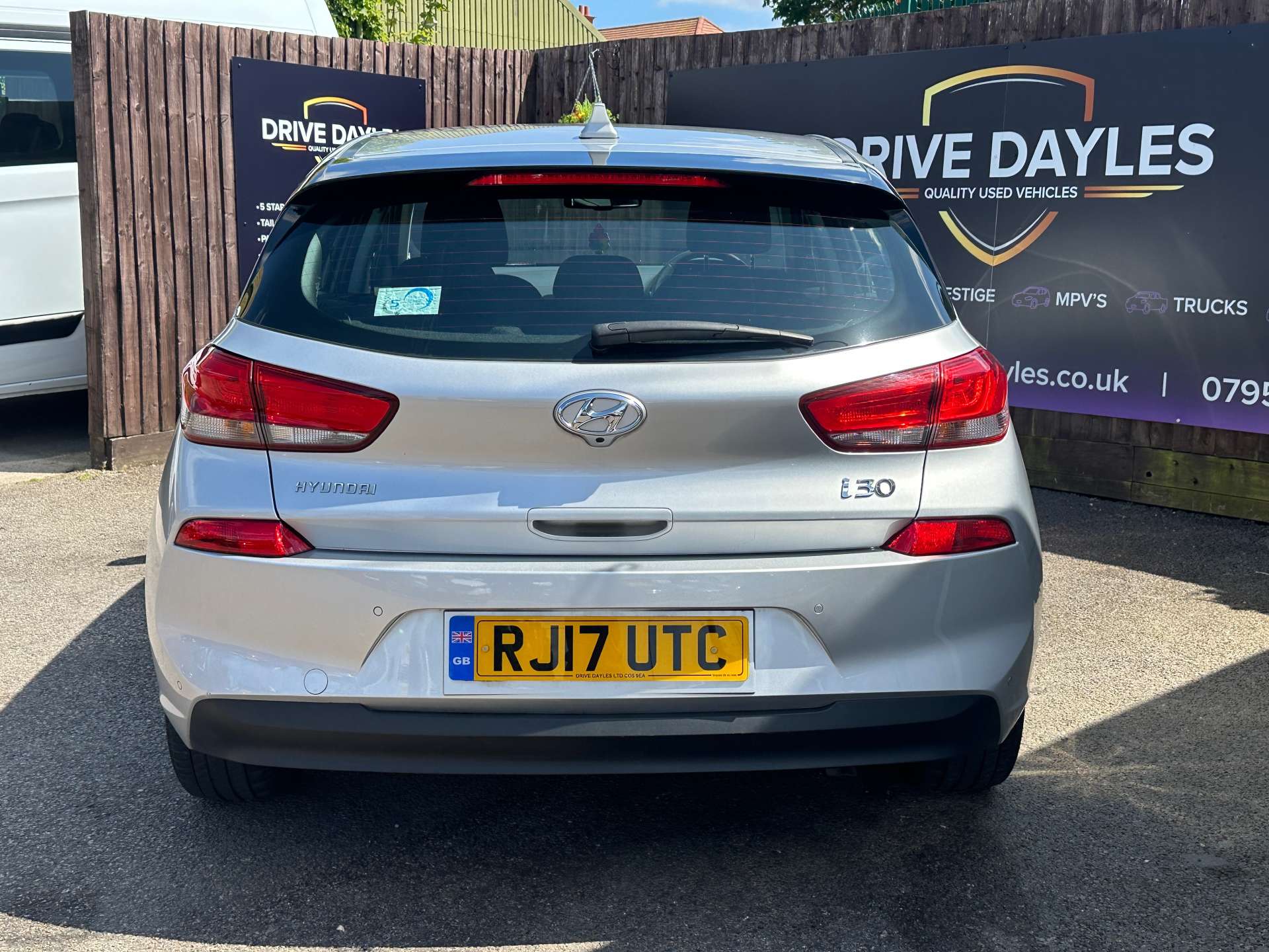 Hyundai I30 1.6 i30 SE Nav CRDi 5dr #11