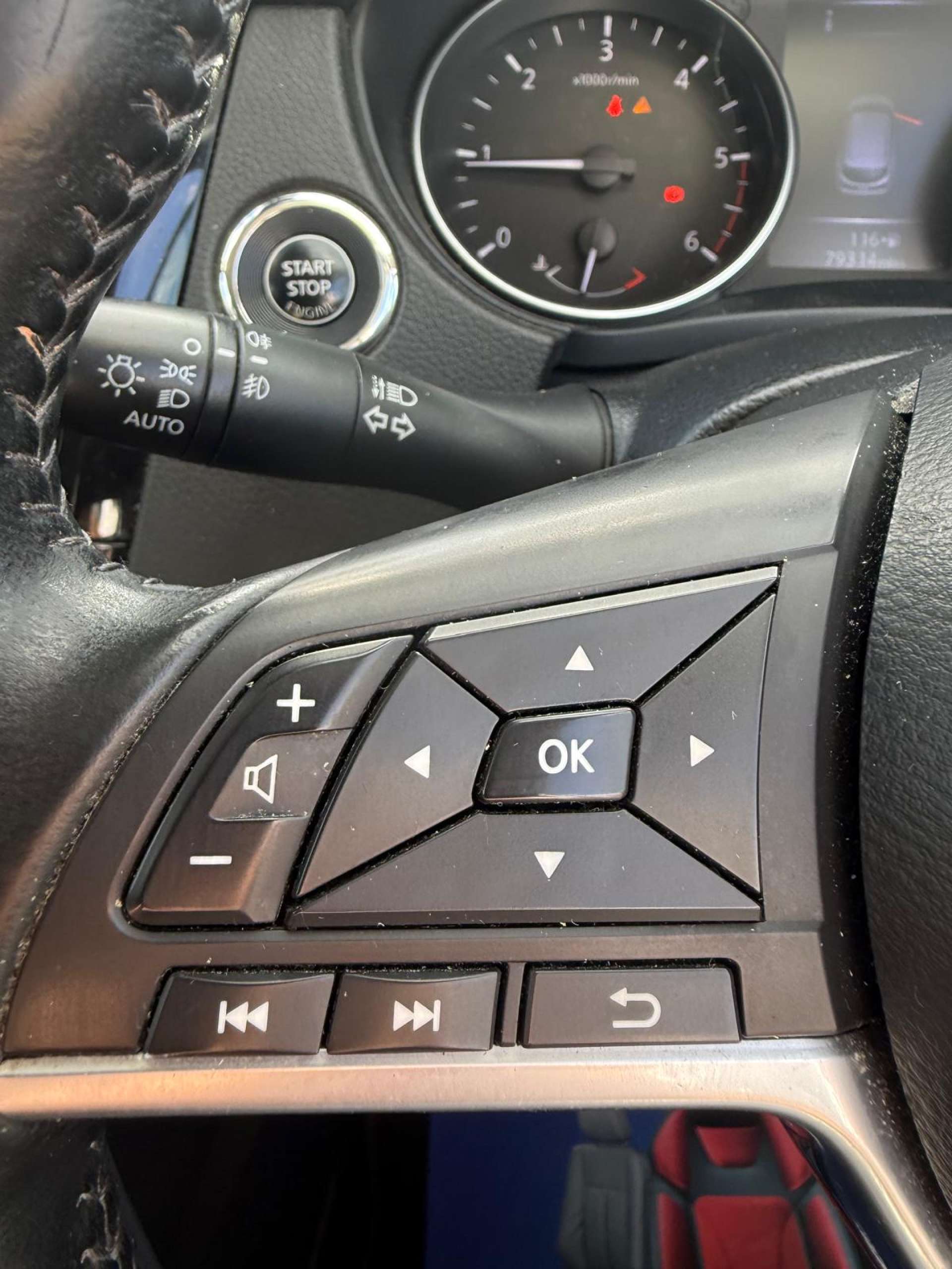 Nissan QASHQAI 1.5 Qashqai N-Connecta dCi 5dr #22