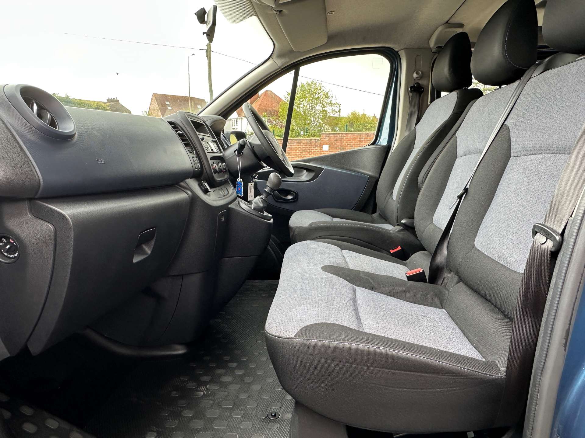 Vauxhall VIVARO COMBI 1.6 Vivaro  Combi CDTi S/S 5dr #8