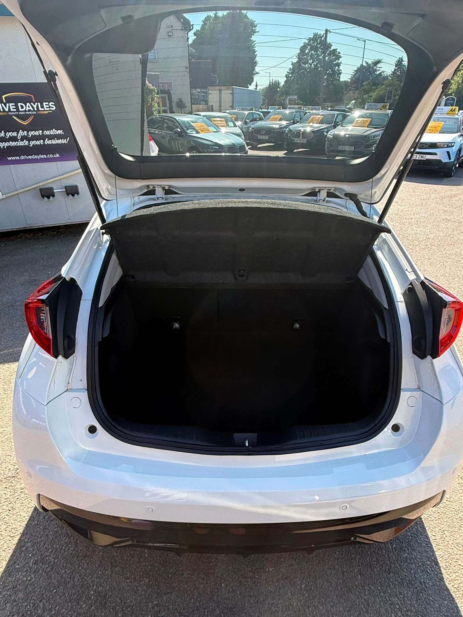 HONDA CIVIC 1.8 Civic i-VTec SR Auto 5dr #4