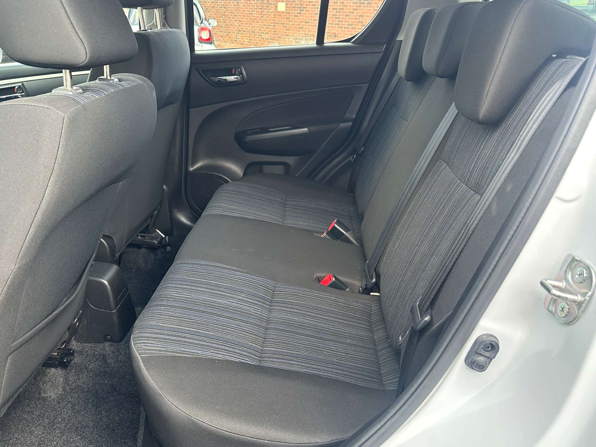 Suzuki SWIFT 1.2 Swift SZ4 Auto 5dr #7