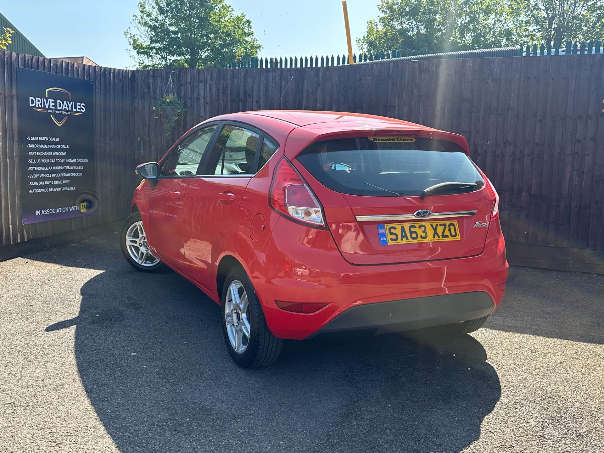 Ford FIESTA 1.2 Fiesta Zetec 5dr #1